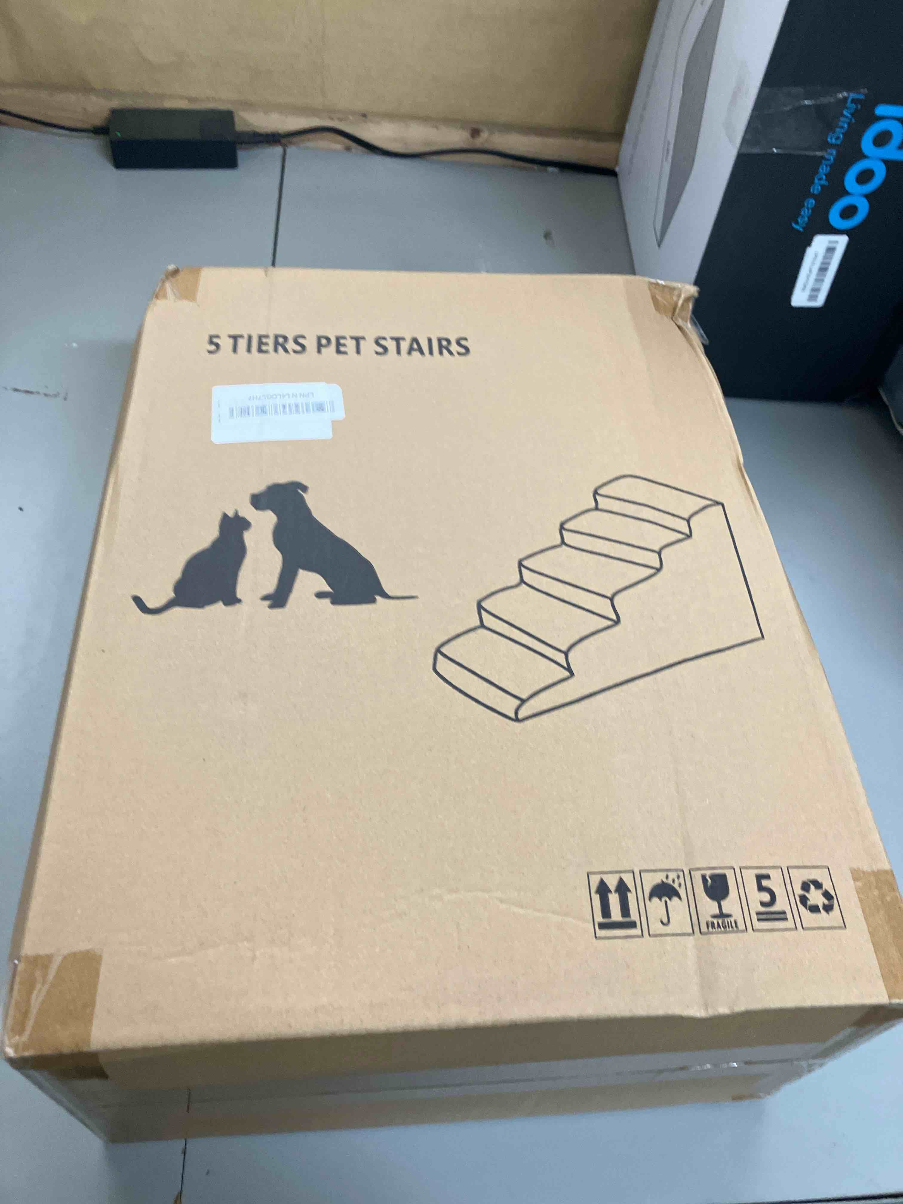 https://s3.amazonaws.com/lotting-images-prod/phillipi/PPE2007778_1741032728282.jpeg