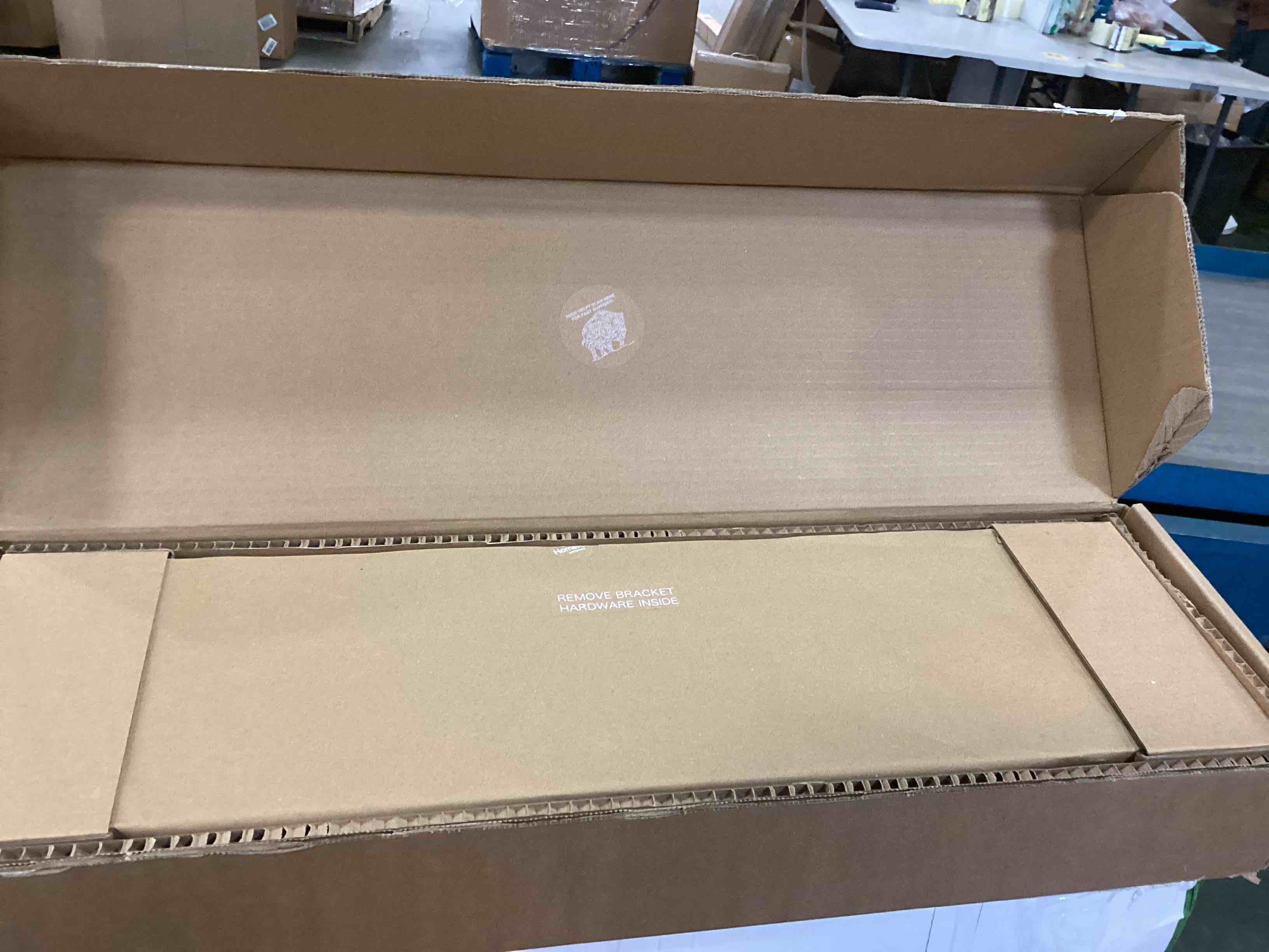 https://s3.amazonaws.com/lotting-images-prod/phillipi/PPE2134054_1741114883815.jpeg