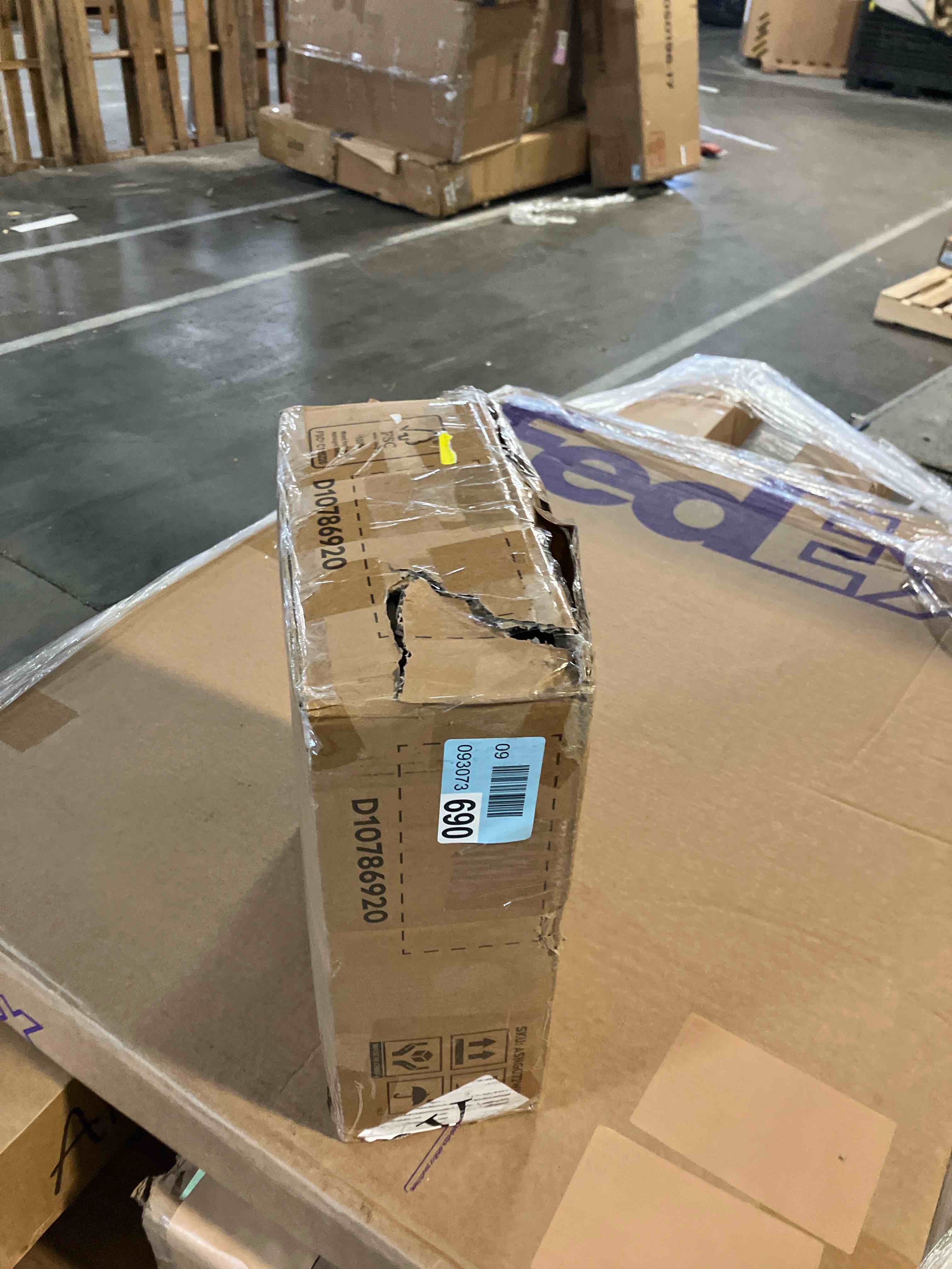 Condition photo showing New/Like New for WLIVE Nightstand With 3 Drawers, Fabric Dresser