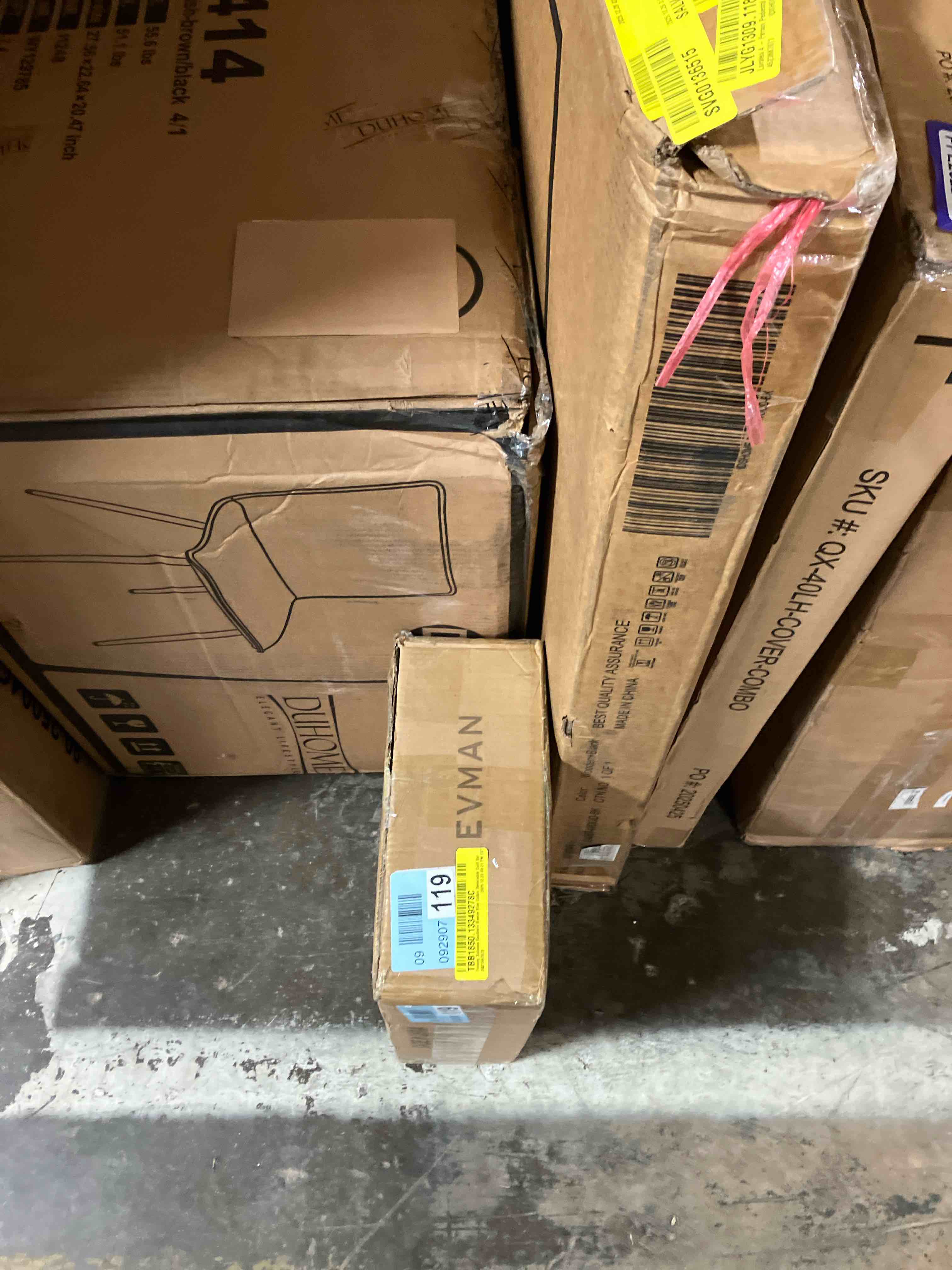 Condition photo showing New/Like New for Tommy Bahama Southern Breeze Blue Cotton Reversible Quilt Set Queen 