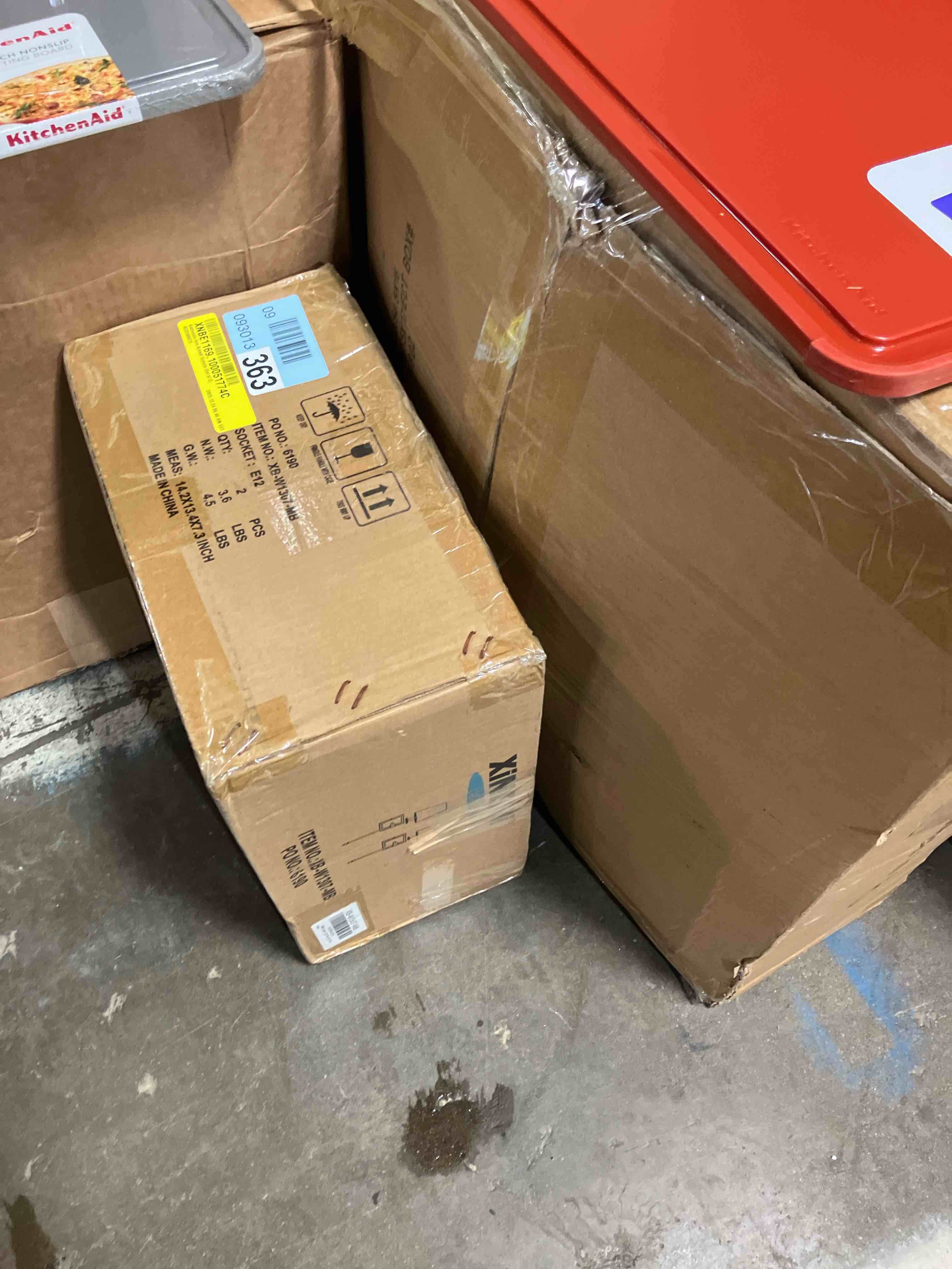 Condition photo showing New/Like New for Kashunda Iron Armed Sconce (Set of 2)