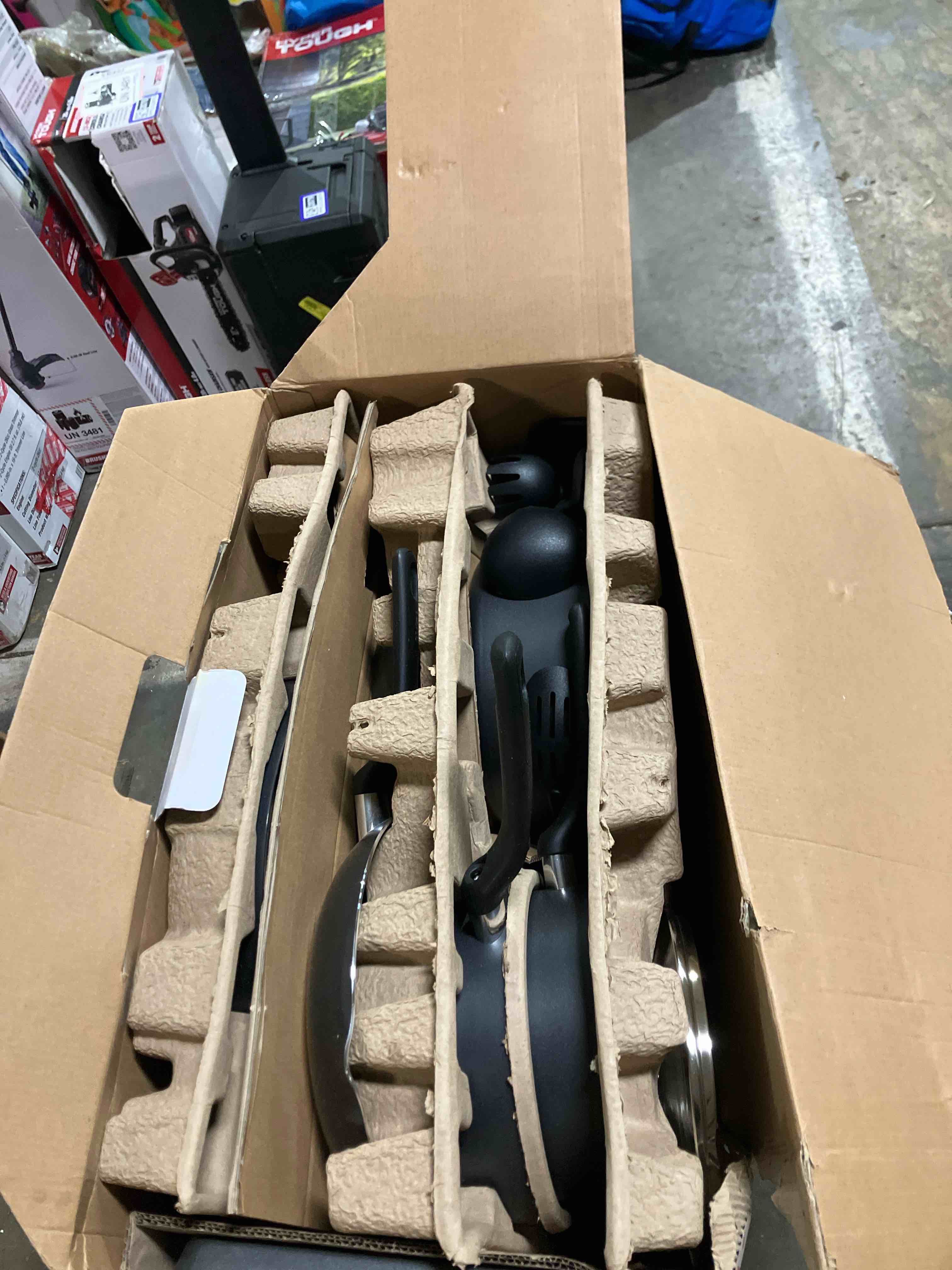 Condition photo showing New/Like New for T-fal Easy Care 20-Piece Nonstick Cookware Set, Thermospot. (GREY)