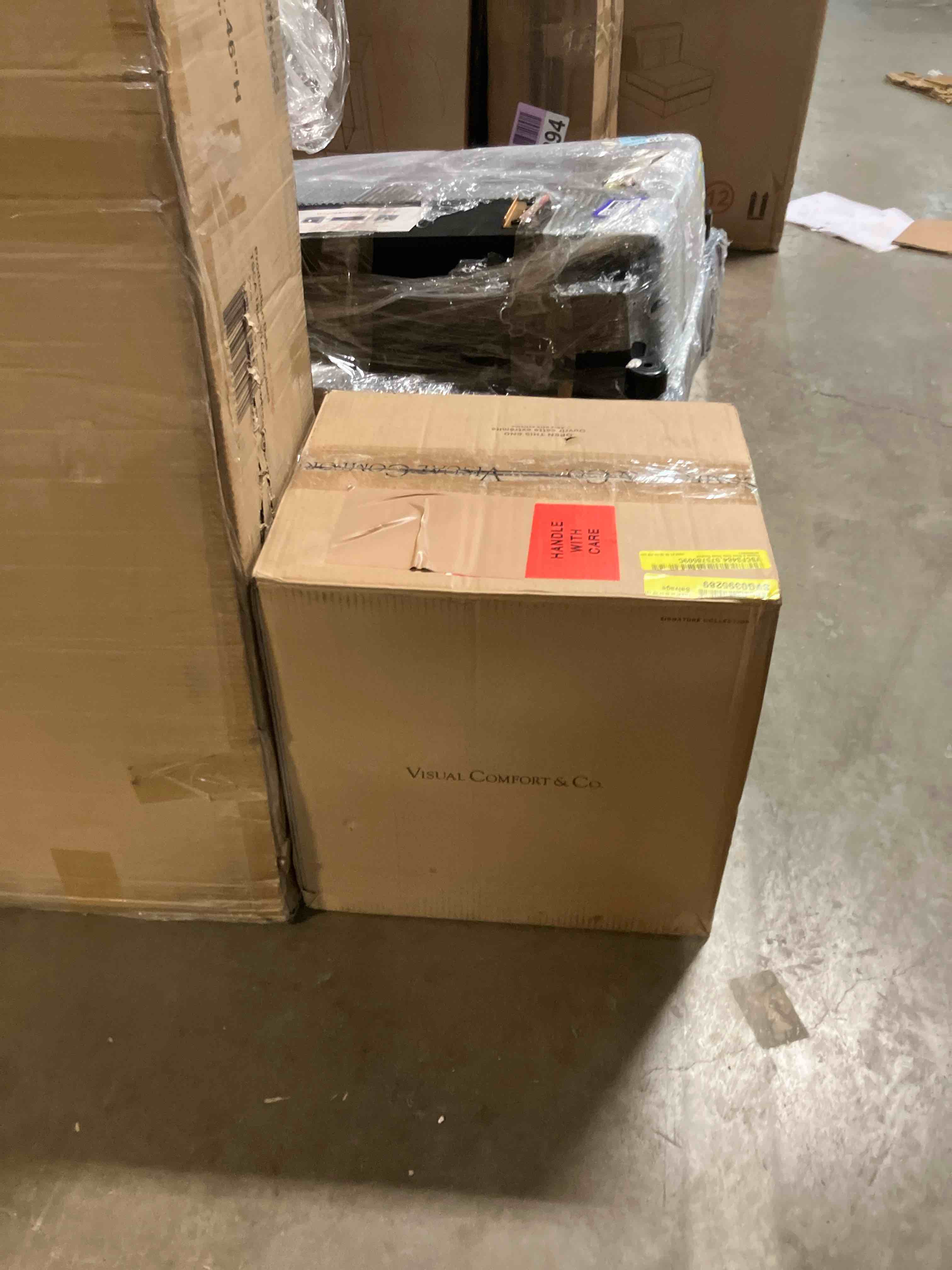 Condition photo showing Good Condition for Thomas O'Brien Katie Dome Pendant (Dome only)