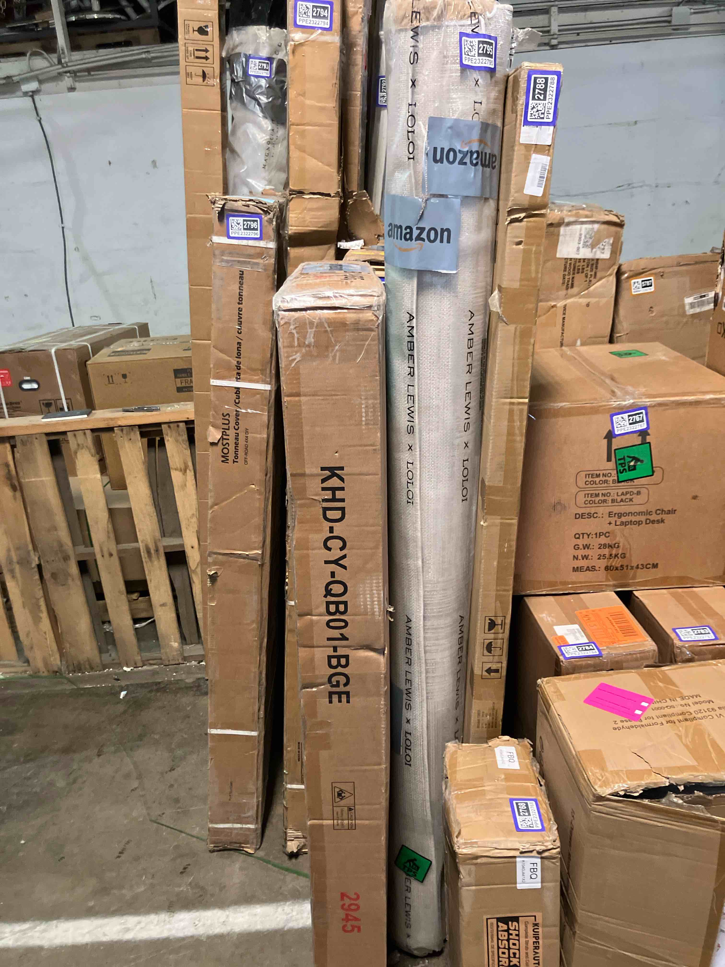 Condition photo showing New/Like New for VECELO Modern Upholstered Platform Bed Frame with Adjustable Velvet Headboard Under-Bed Space for Storage No Box Spring Needed - Beige - Queen   Share