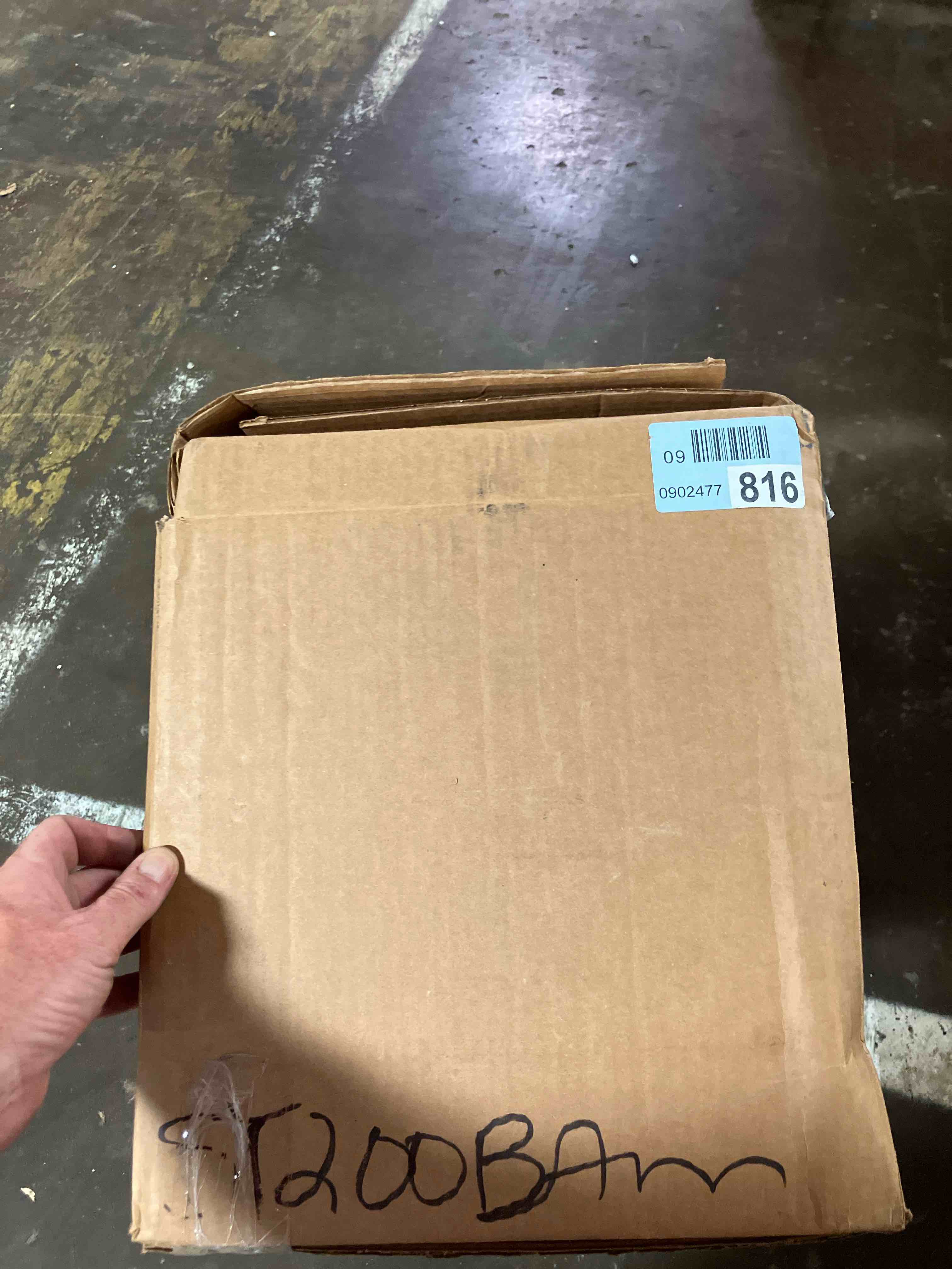 https://s3.amazonaws.com/lotting-images-prod/phillipi/PPE2323765_1750944239919.jpeg