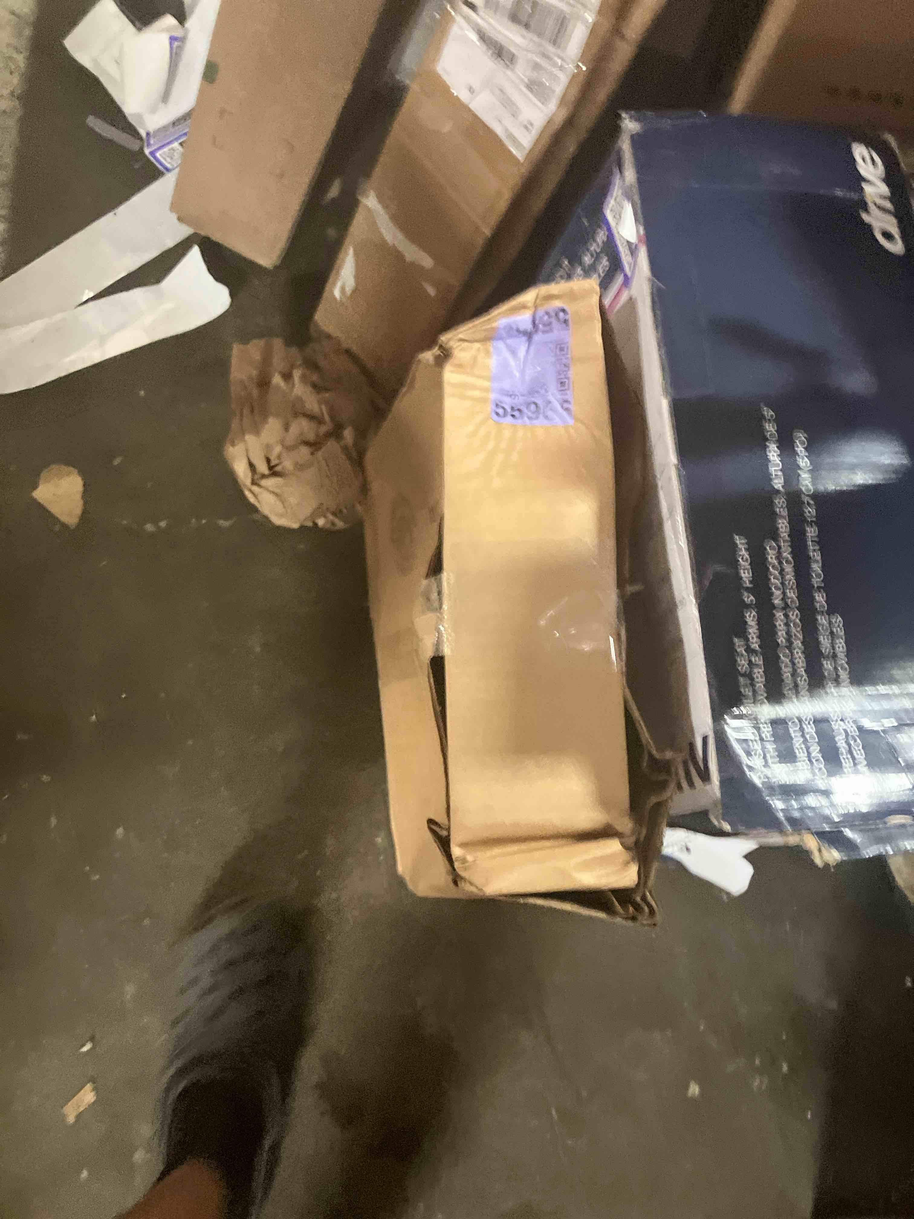 https://s3.amazonaws.com/lotting-images-prod/phillipi/PPE2324210_1750801662100.jpeg
