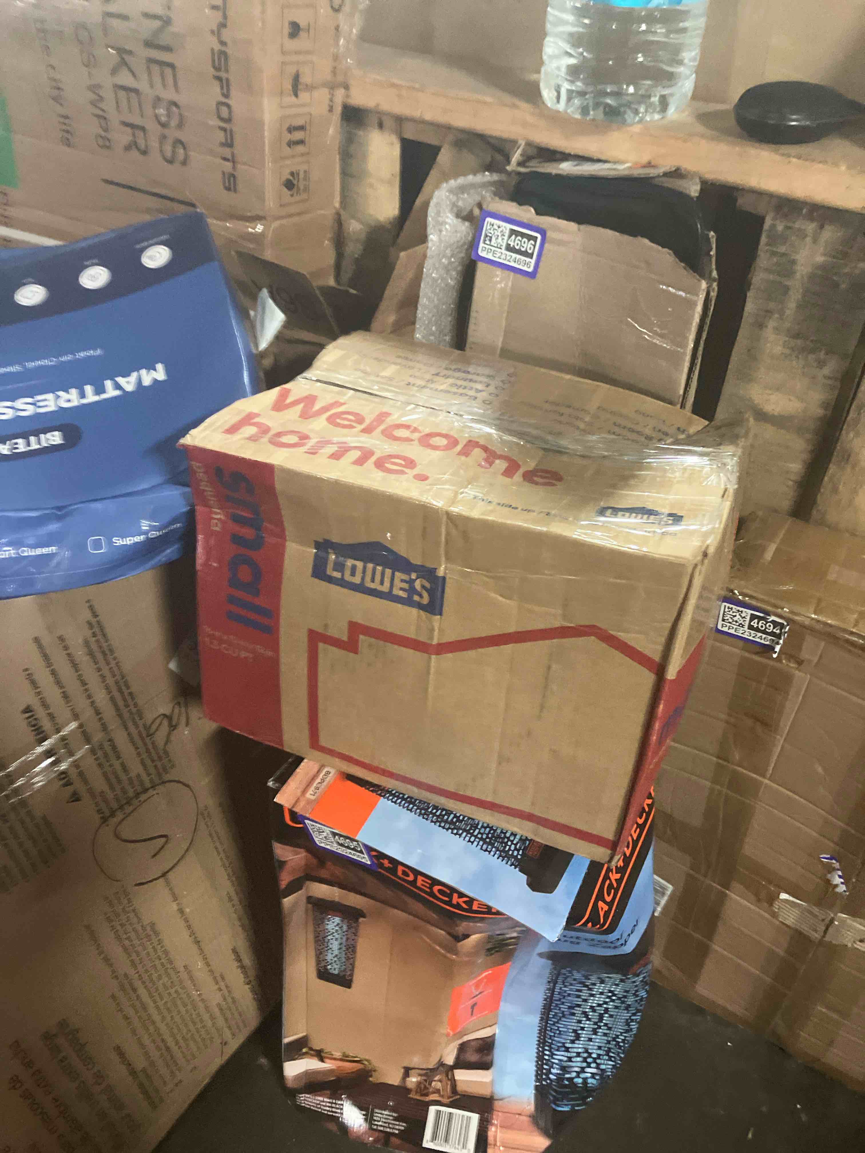 https://s3.amazonaws.com/lotting-images-prod/phillipi/PPE2324224_1750856916343.jpeg