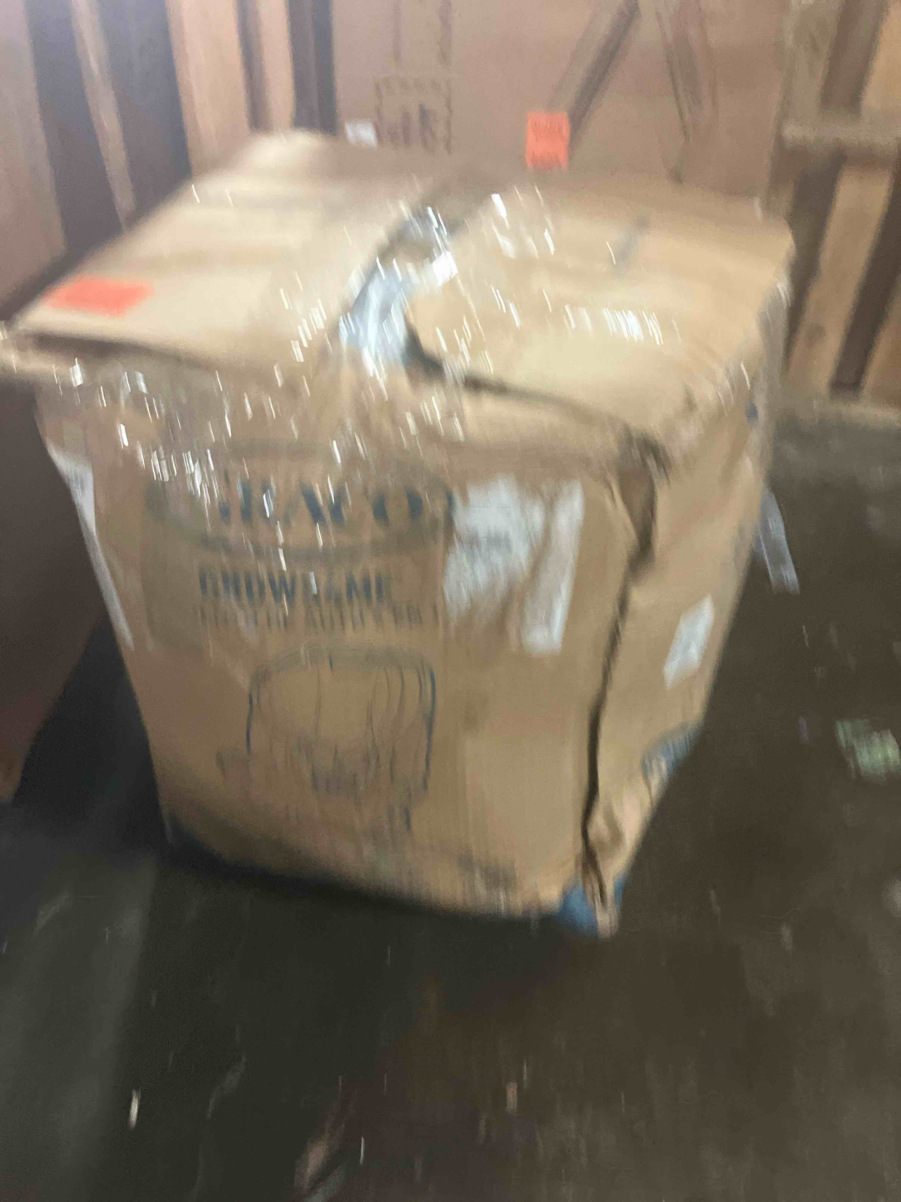 https://s3.amazonaws.com/lotting-images-prod/phillipi/PPE2324232_1750797964410.jpeg