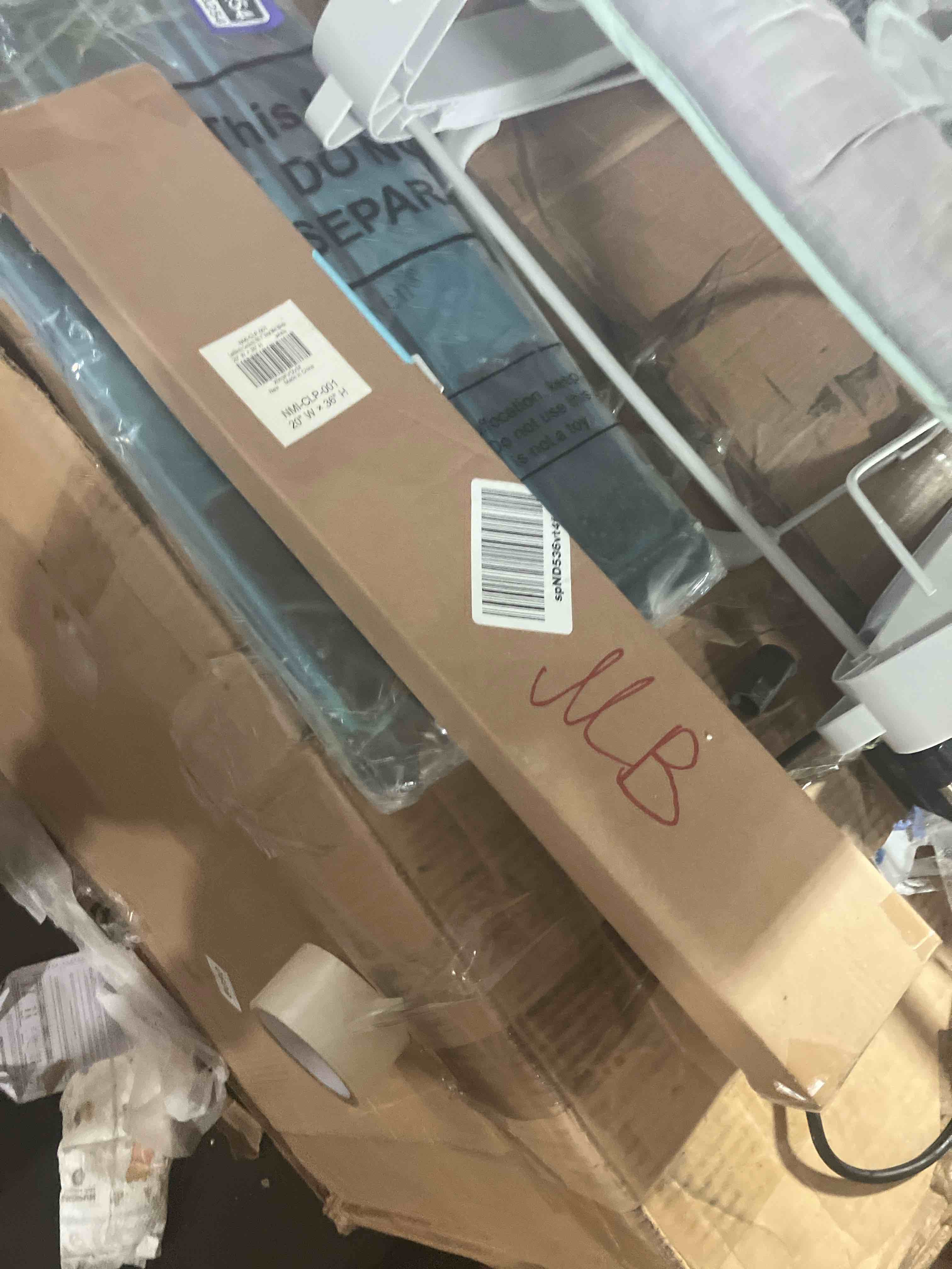 https://s3.amazonaws.com/lotting-images-prod/phillipi/PPE2324242_1750793378518.jpeg