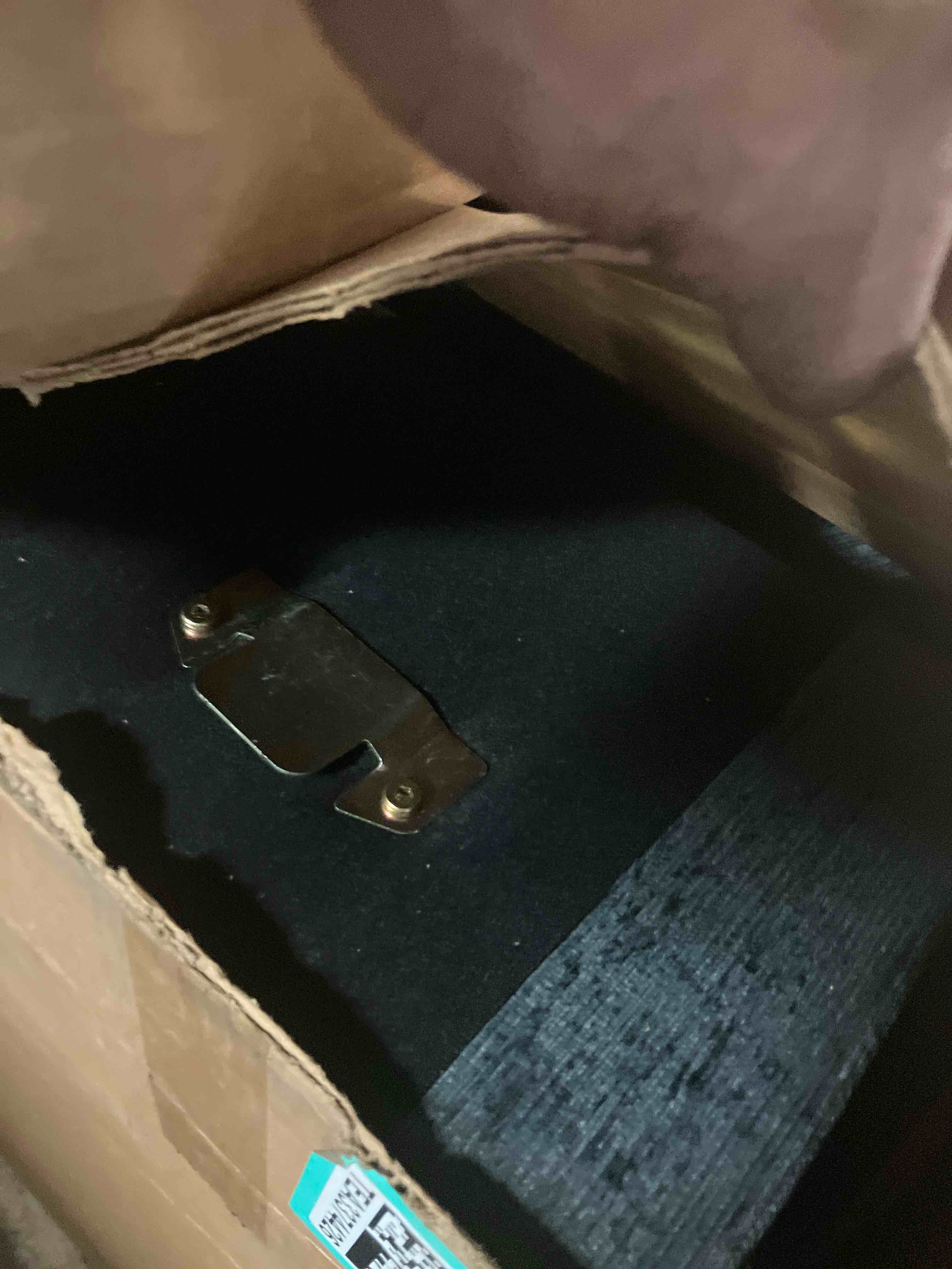 https://s3.amazonaws.com/lotting-images-prod/phillipi/PPE2324260_1750777222327.jpeg