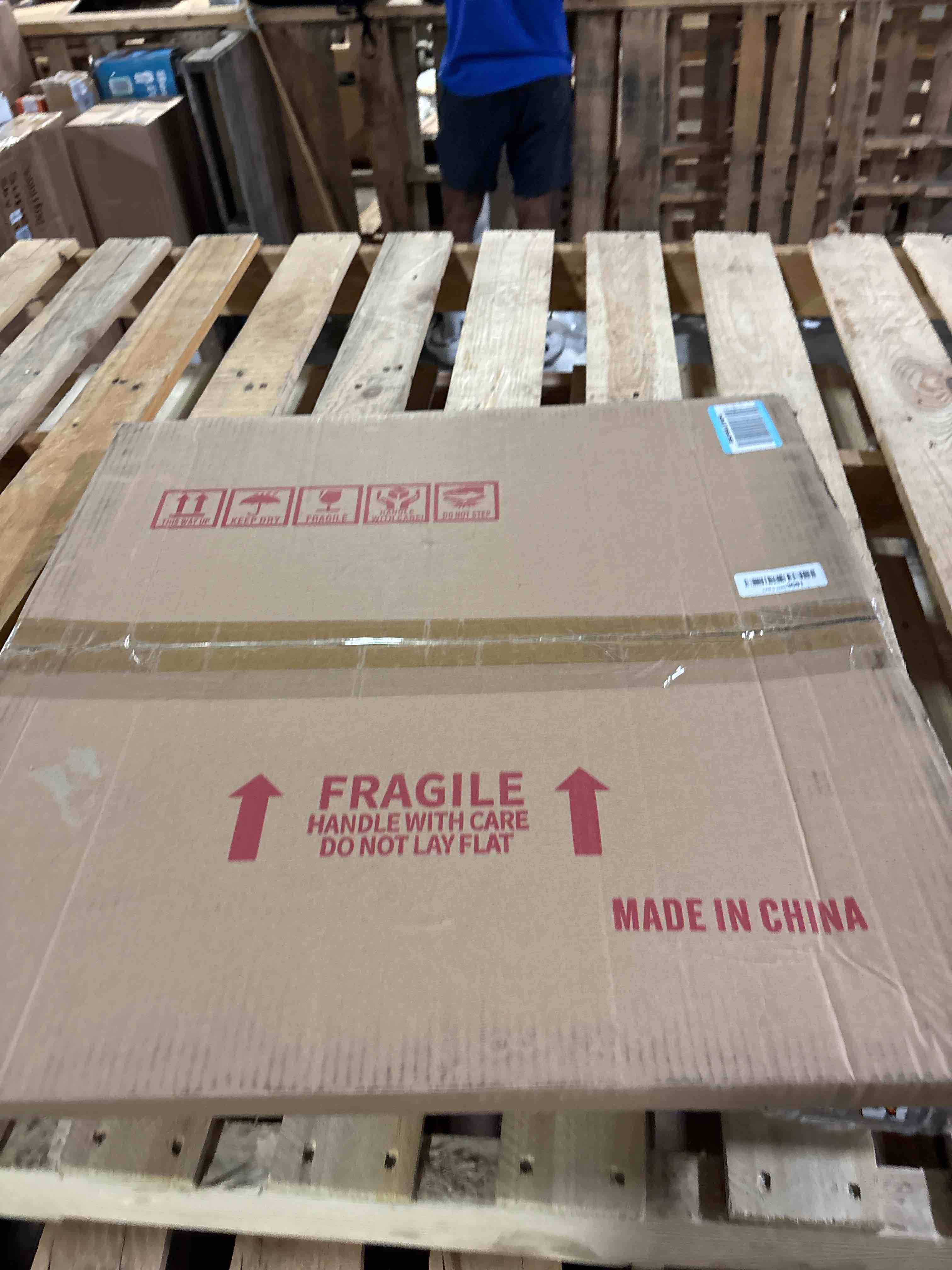 https://s3.amazonaws.com/lotting-images-prod/phillipi/PPE2324449_1750790145492.jpeg