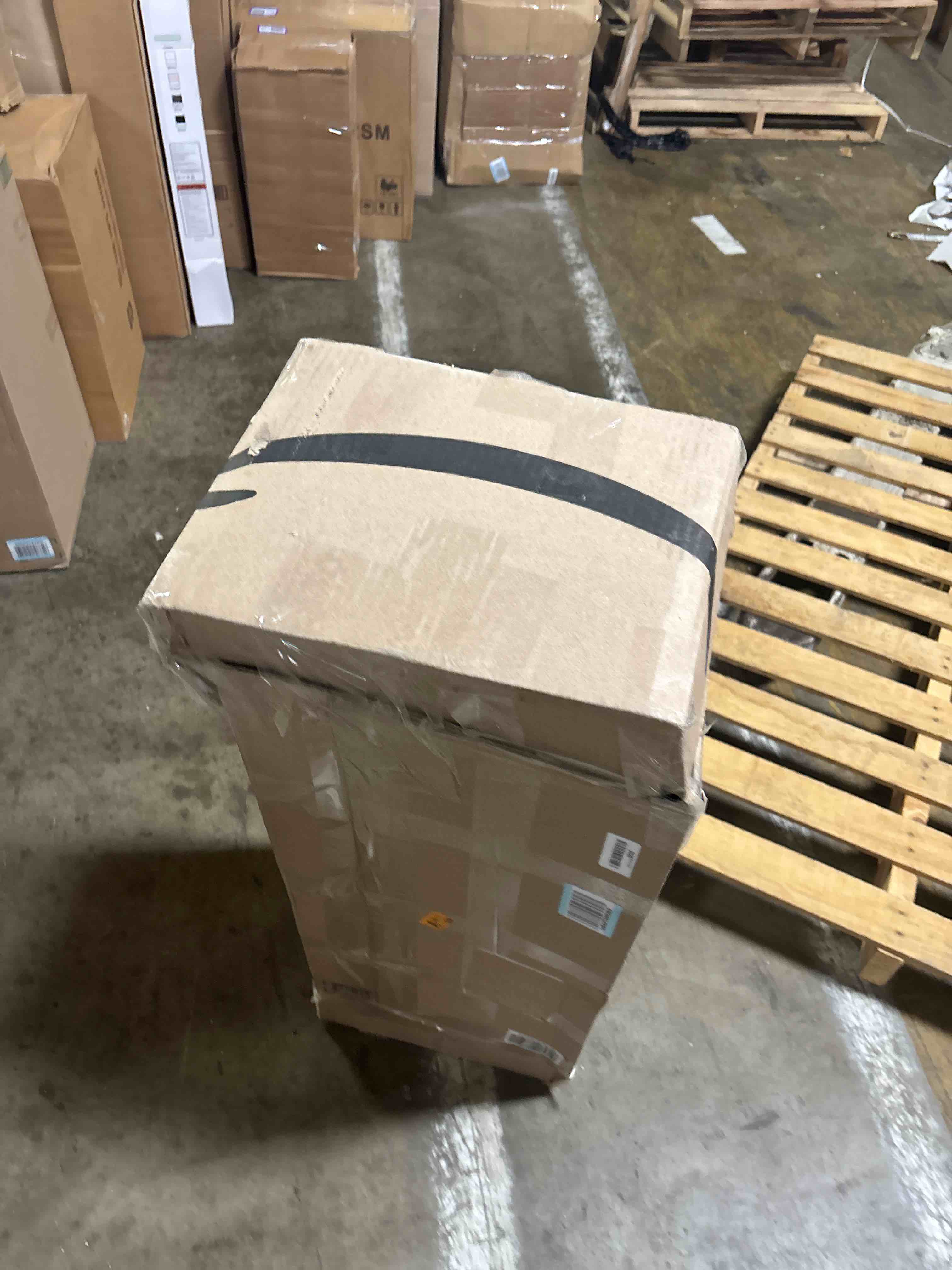 https://s3.amazonaws.com/lotting-images-prod/phillipi/PPE2324536_1750797771271.jpeg