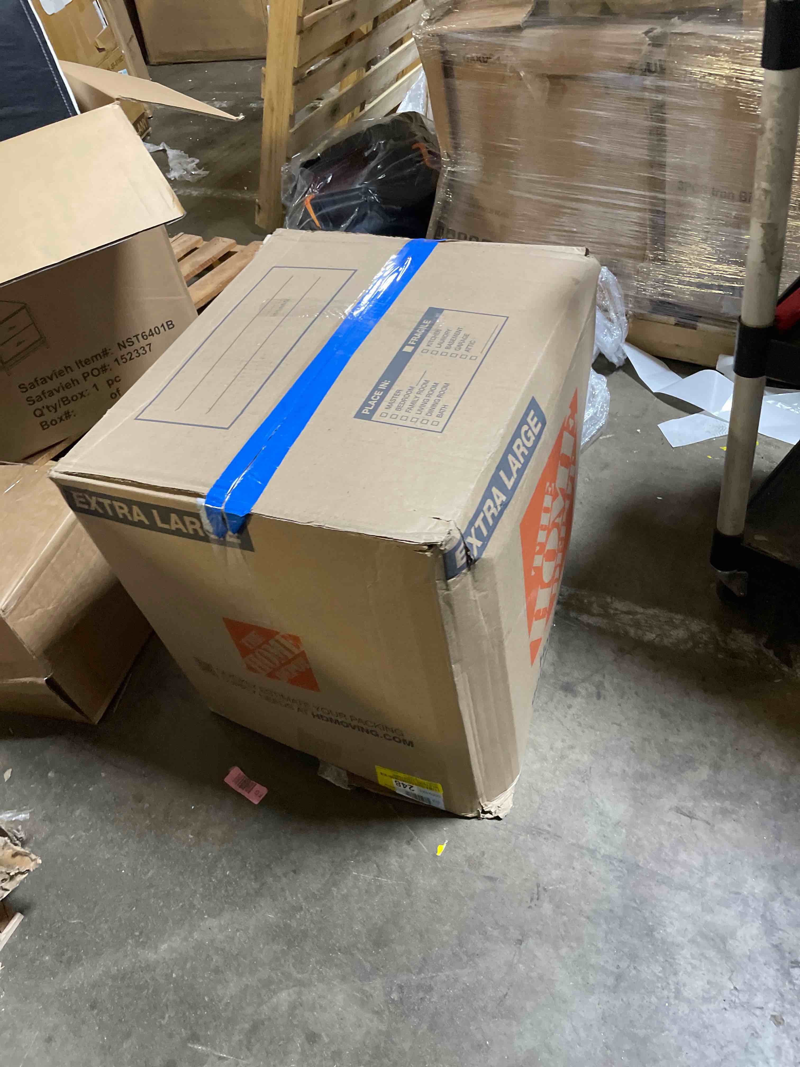 https://s3.amazonaws.com/lotting-images-prod/phillipi/PPE2324755_1750945597270.jpeg