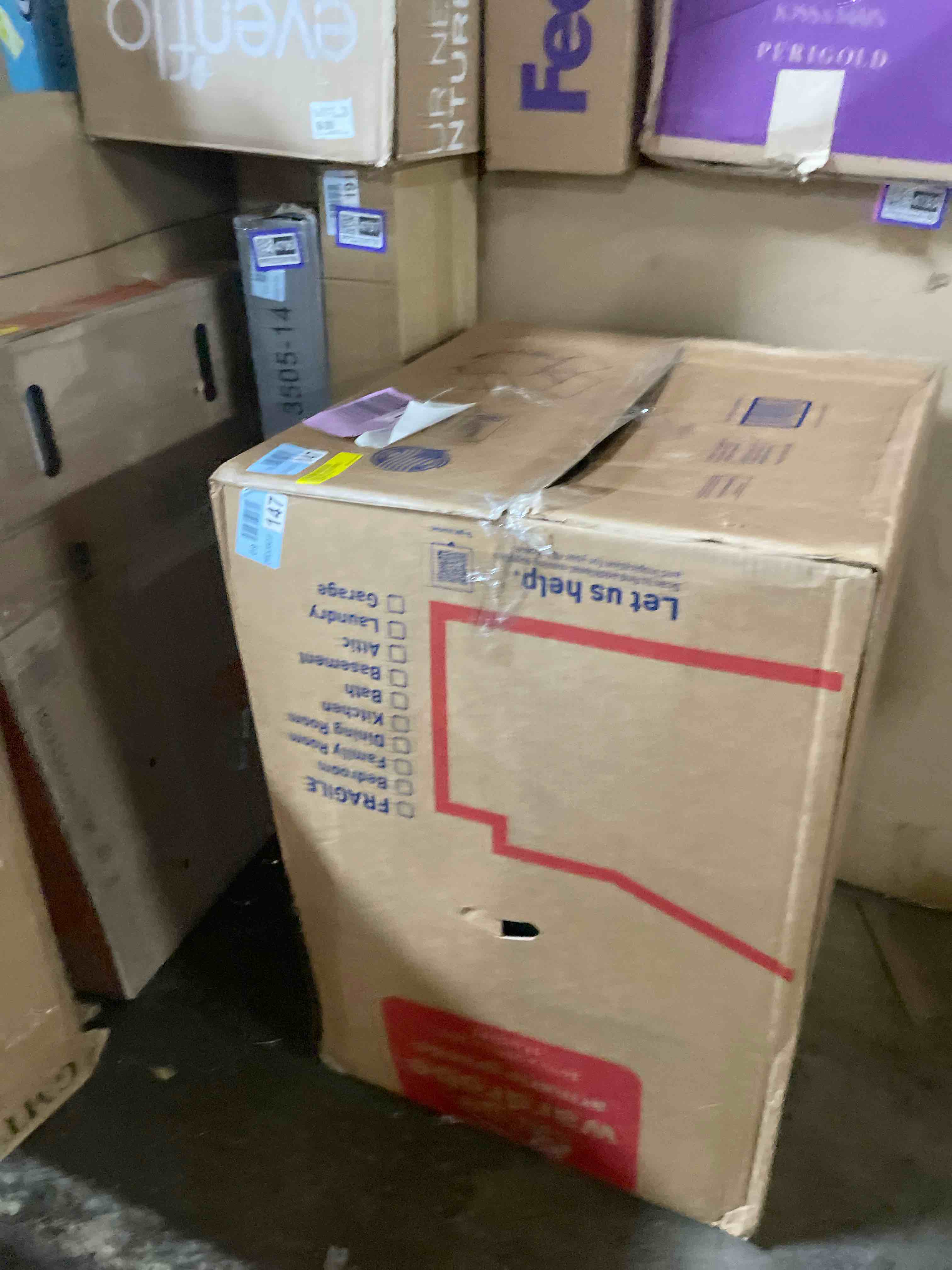 https://s3.amazonaws.com/lotting-images-prod/phillipi/PPE2324798_1750957932991.jpeg