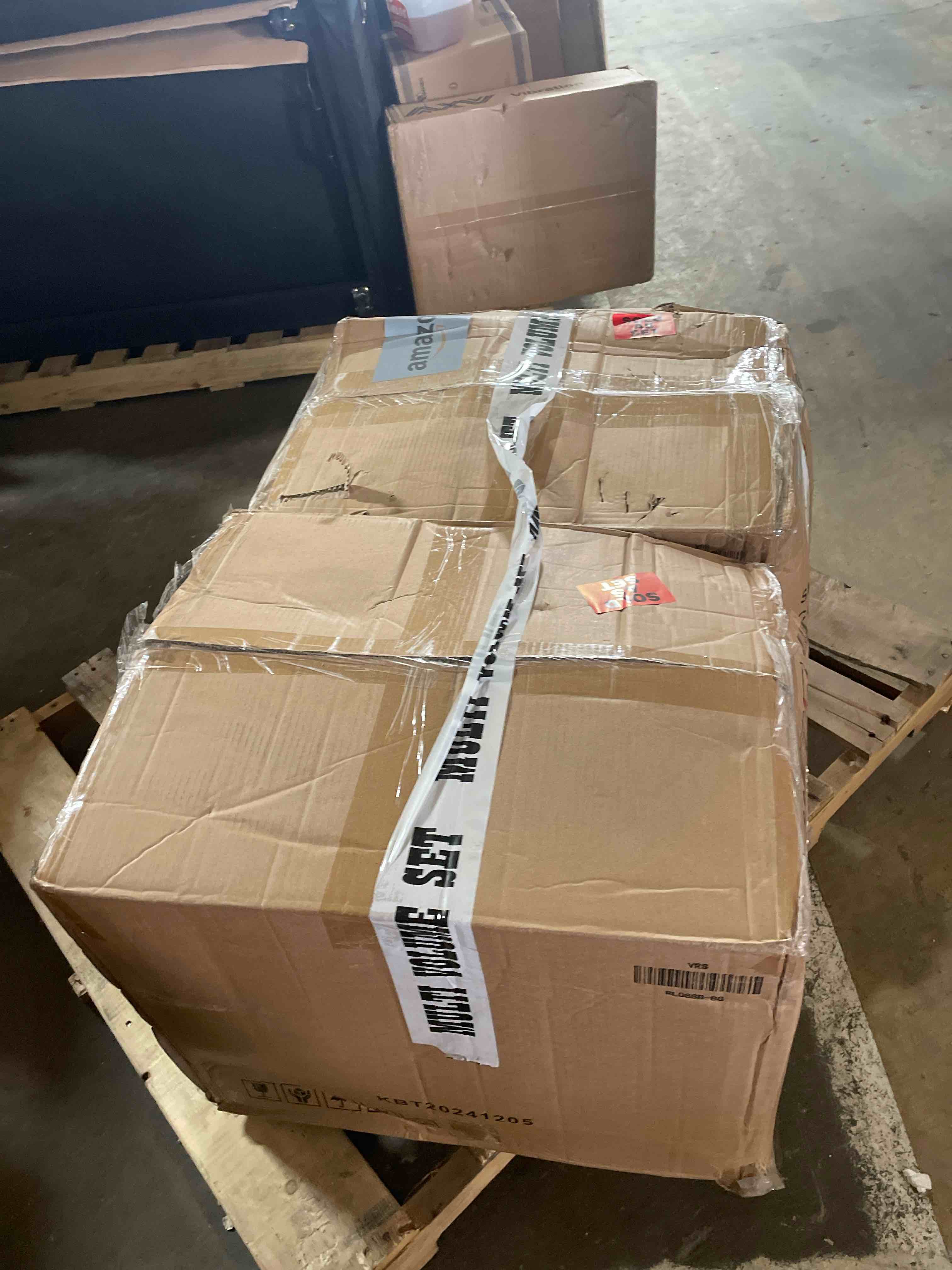 https://s3.amazonaws.com/lotting-images-prod/phillipi/PPE2325207_1754404095885.jpeg