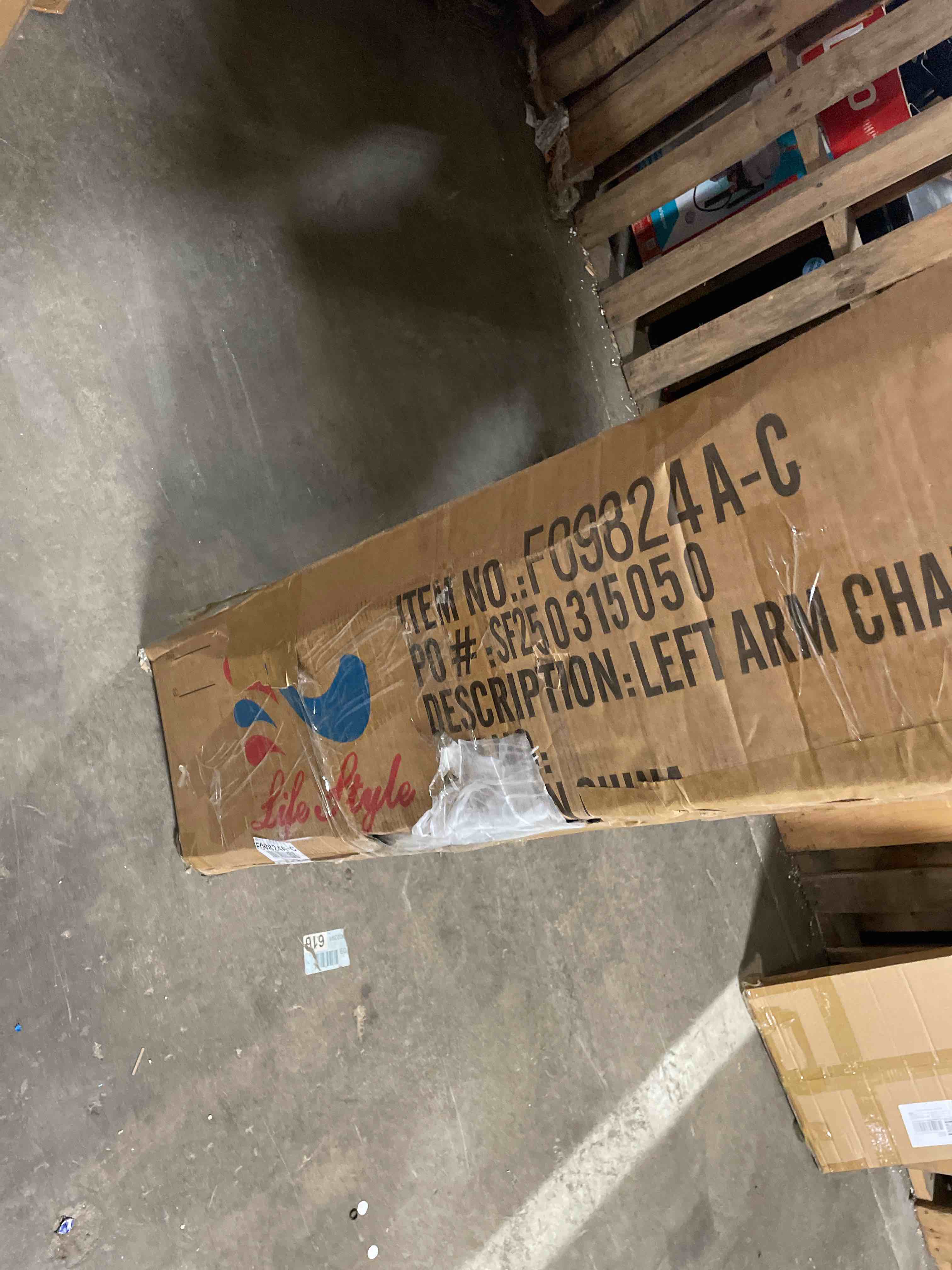 https://s3.amazonaws.com/lotting-images-prod/phillipi/PPE2325269_1754422320276.jpeg