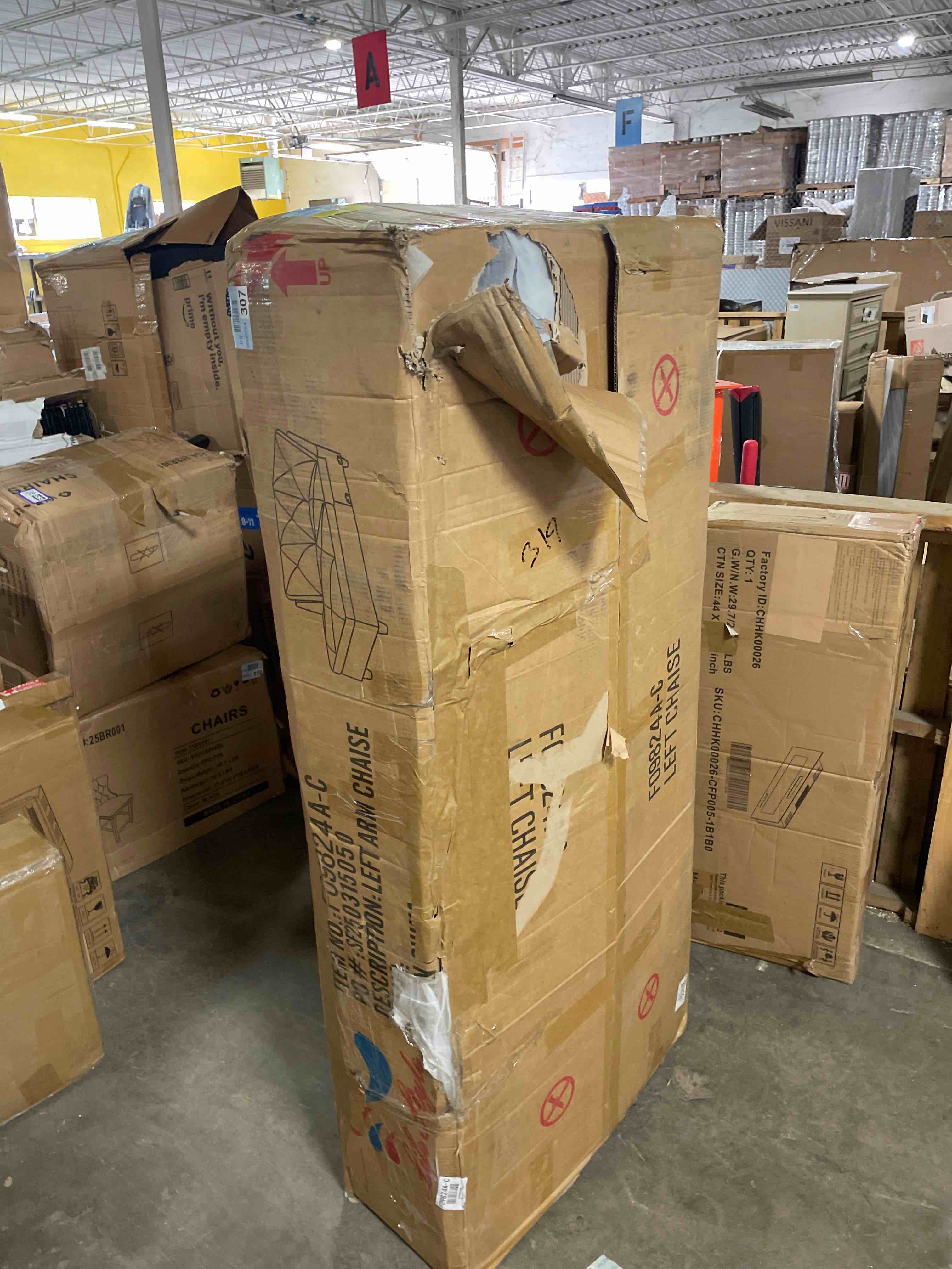 https://s3.amazonaws.com/lotting-images-prod/phillipi/PPE2325269_1754422324141.jpeg