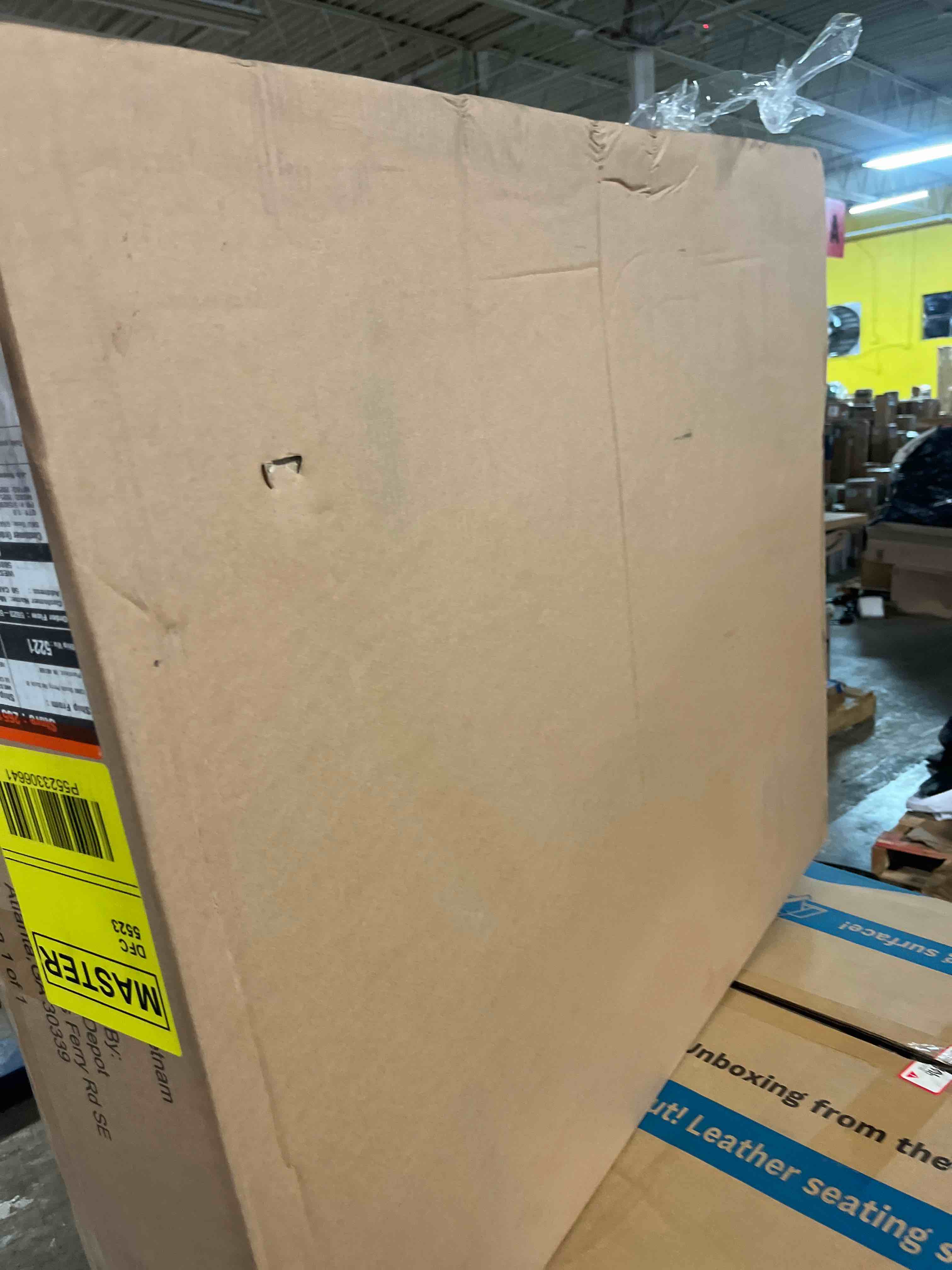 https://s3.amazonaws.com/lotting-images-prod/phillipi/PPE2325444_1754422668460.jpeg