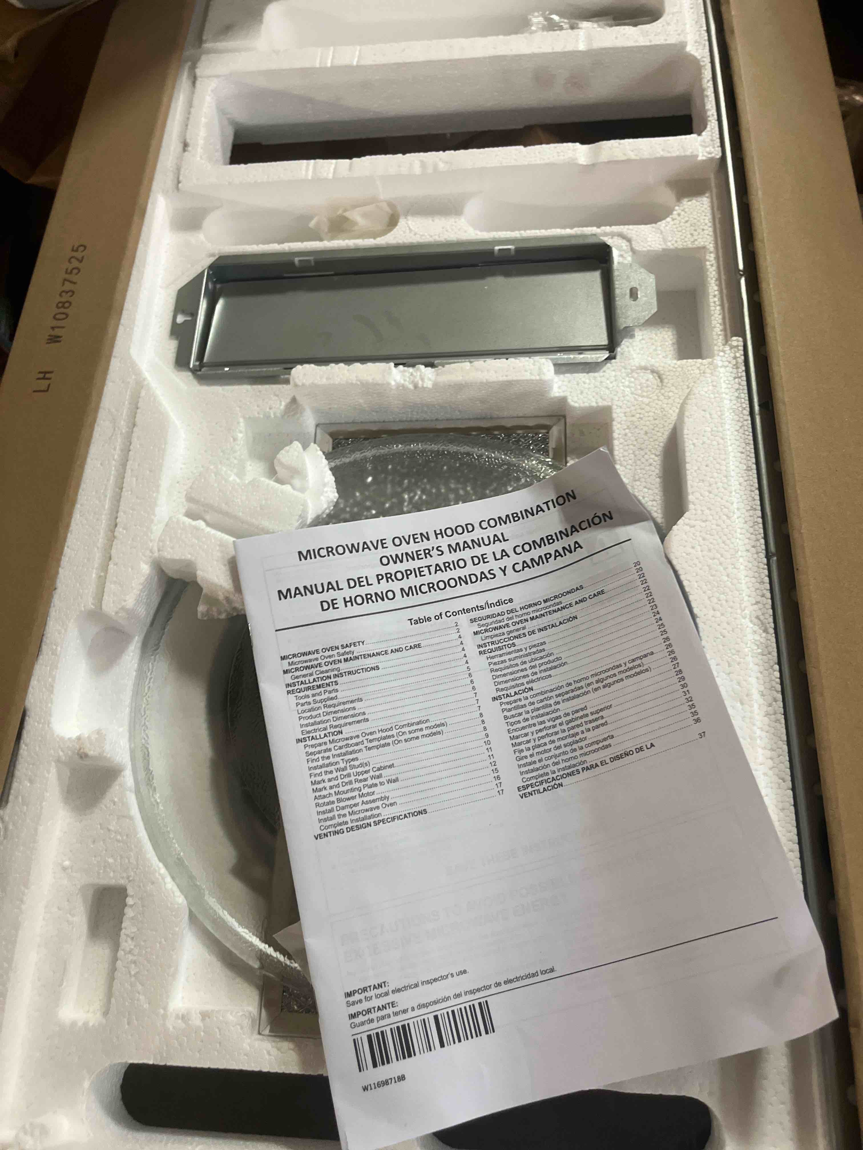https://s3.amazonaws.com/lotting-images-prod/phillipi/PPE2325457_1754412227540.jpeg