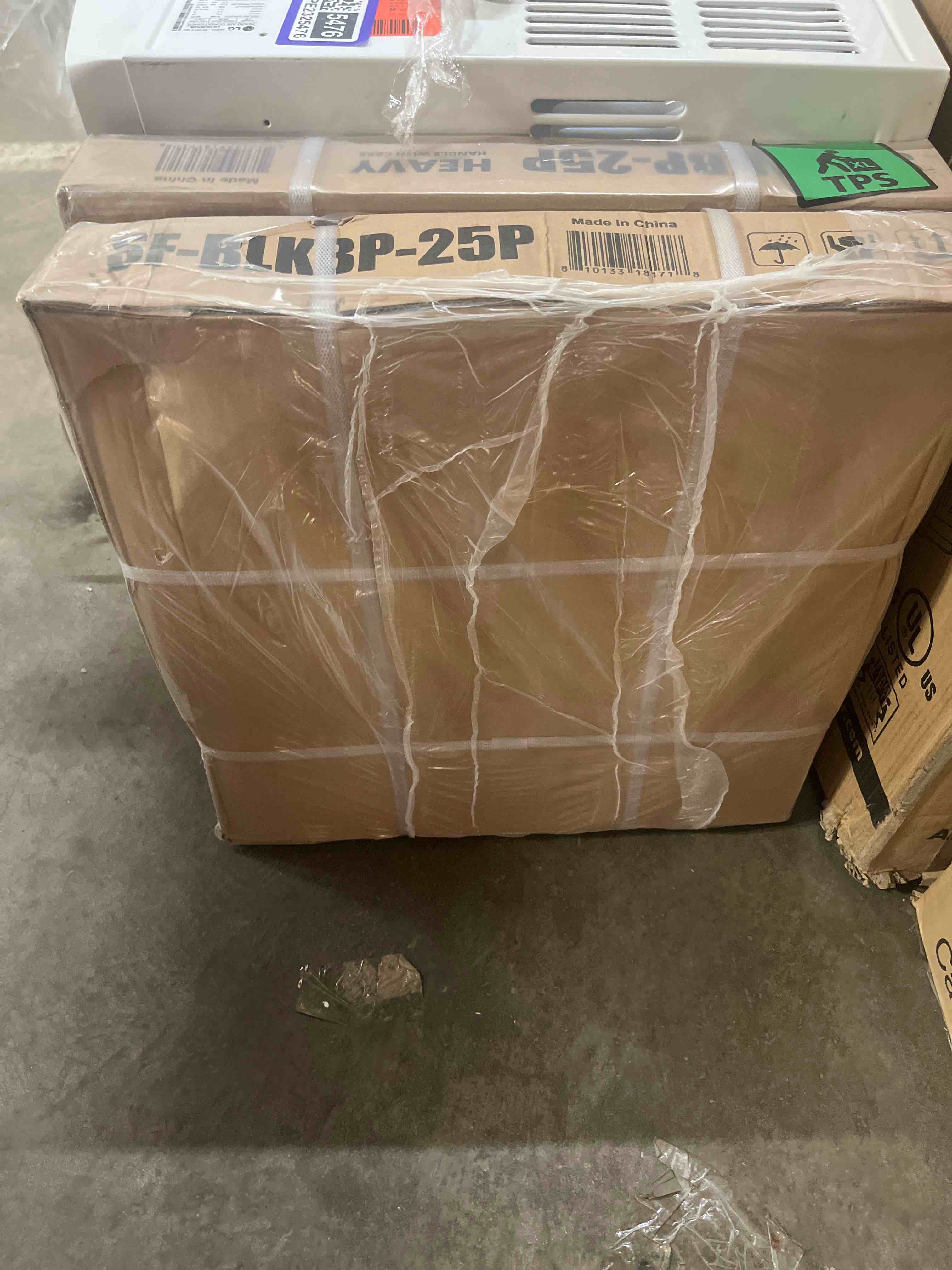 https://s3.amazonaws.com/lotting-images-prod/phillipi/PPE2325474_1754404392814.jpeg