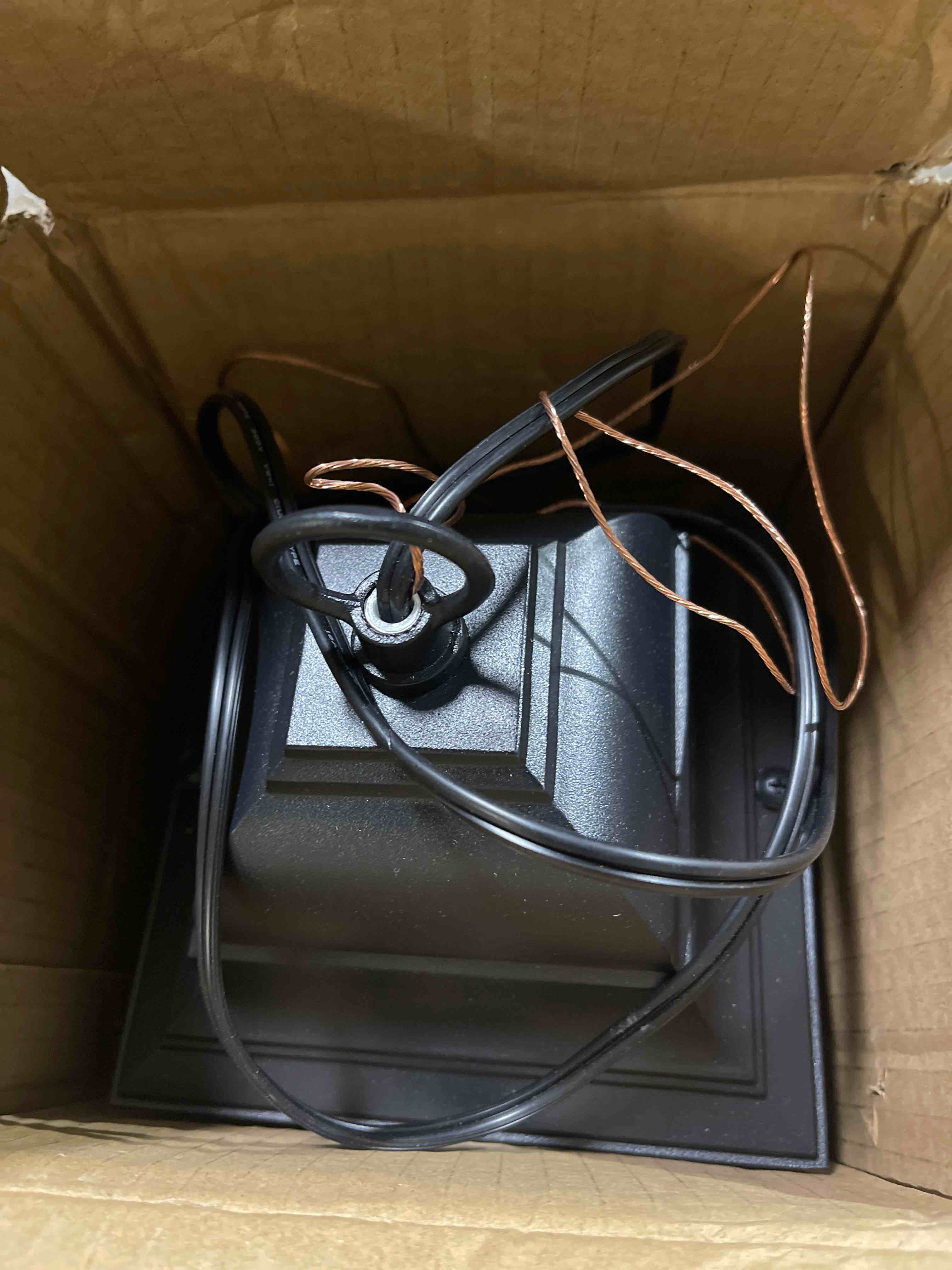 https://s3.amazonaws.com/lotting-images-prod/phillipi/PPE2325513_1754419800706.jpeg