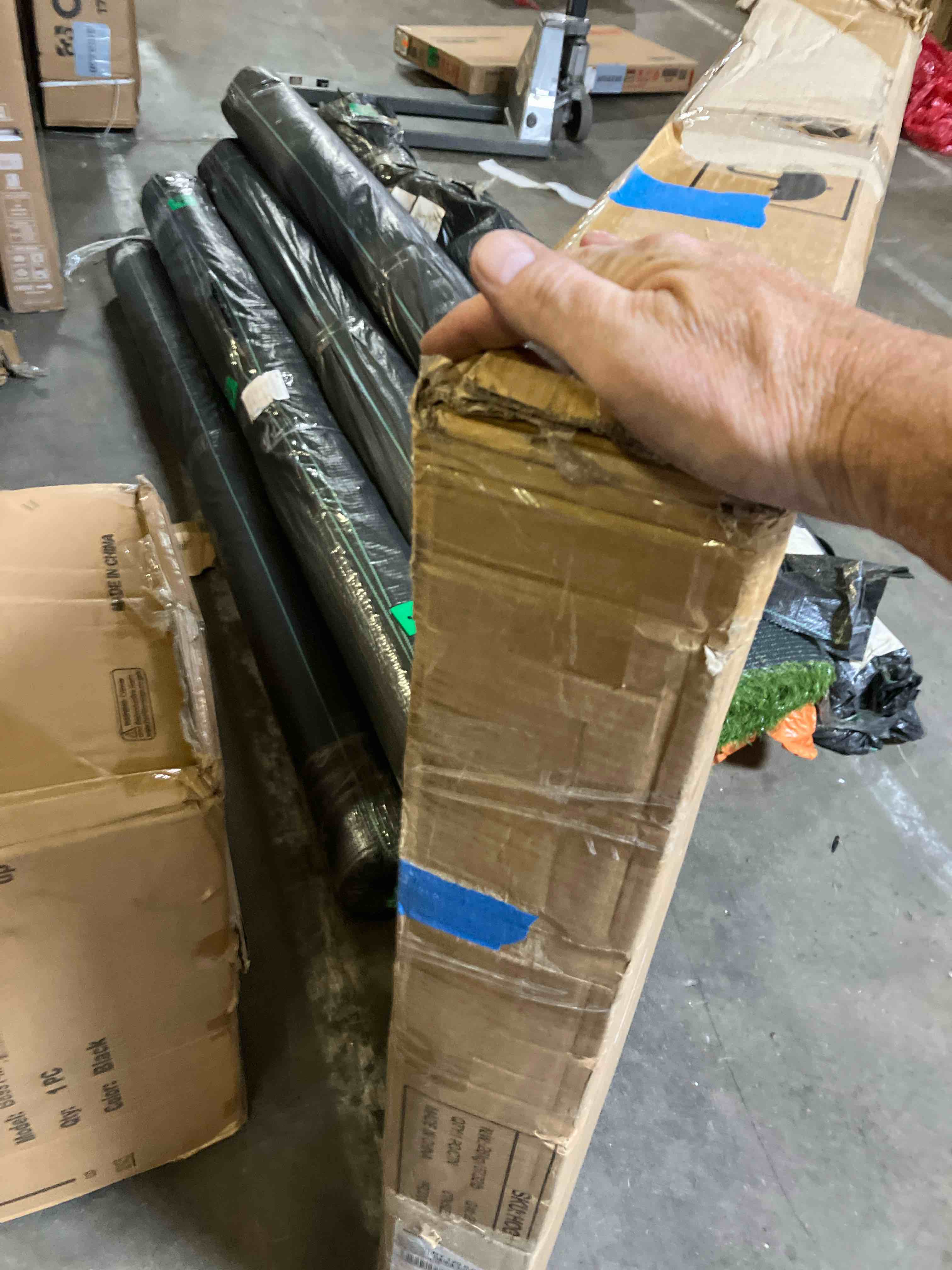 https://s3.amazonaws.com/lotting-images-prod/phillipi/PPE2325540_1754507686725.jpeg