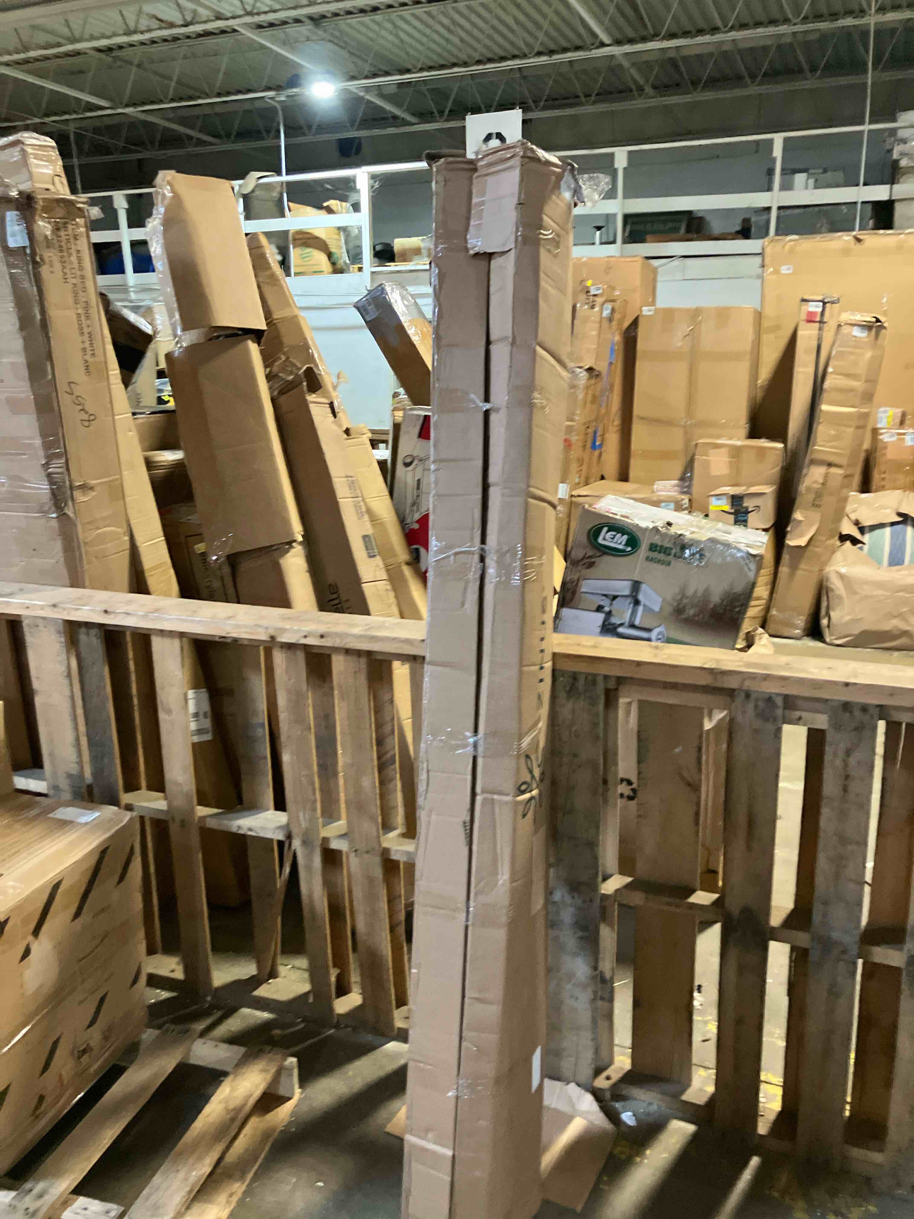 https://s3.amazonaws.com/lotting-images-prod/phillipi/PPE2325555_1754503813943.jpeg