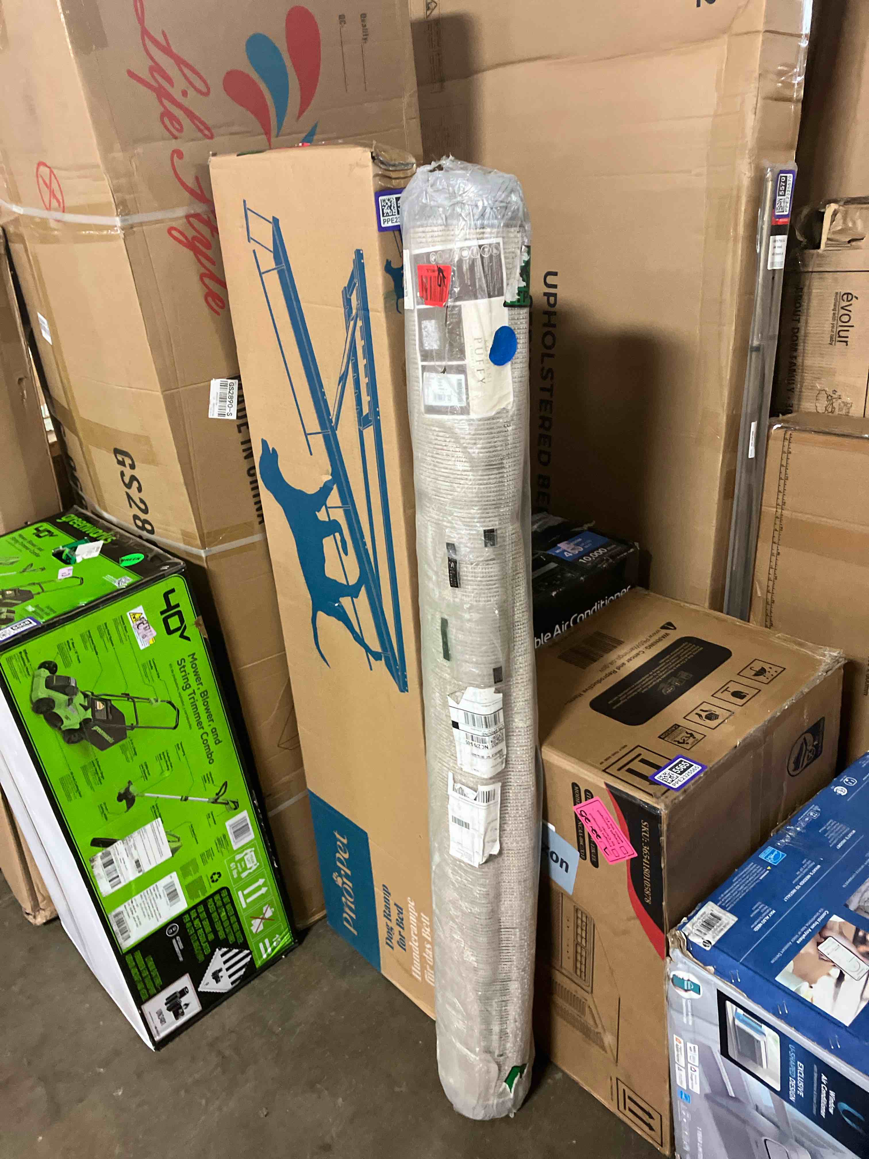 https://s3.amazonaws.com/lotting-images-prod/phillipi/PPE2325571_1754489748216.jpeg