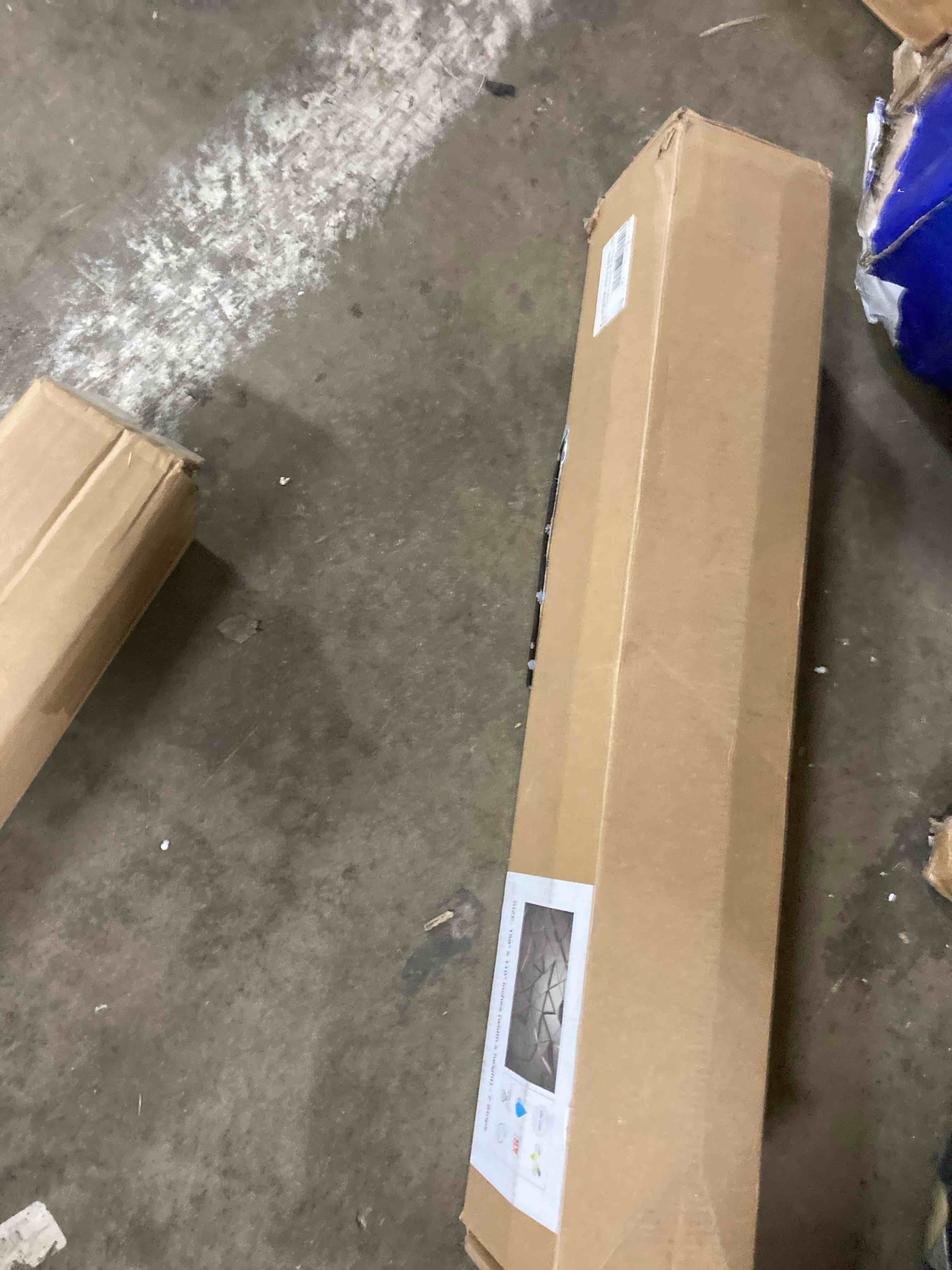 https://s3.amazonaws.com/lotting-images-prod/phillipi/PPE2325616_1754497983075.jpeg