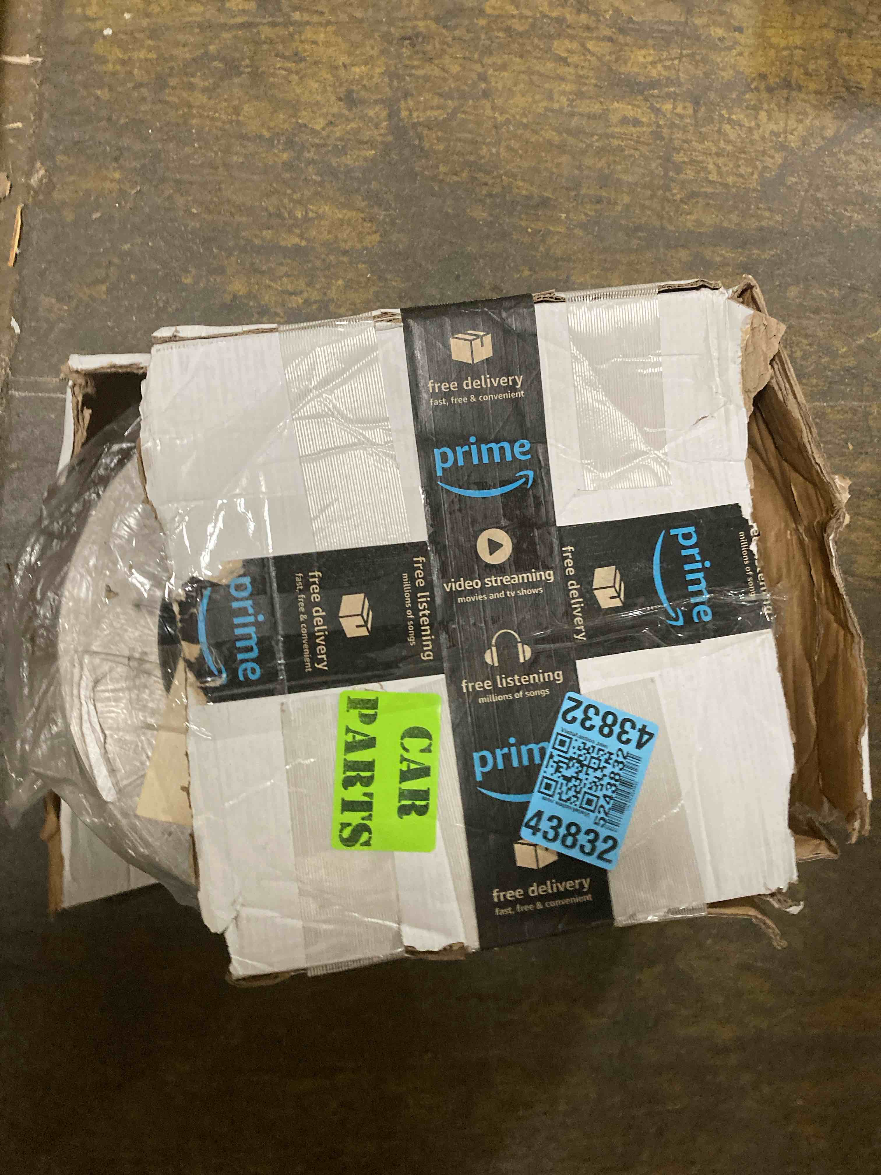 https://s3.amazonaws.com/lotting-images-prod/phillipi/PPE2325618_1754498188420.jpeg