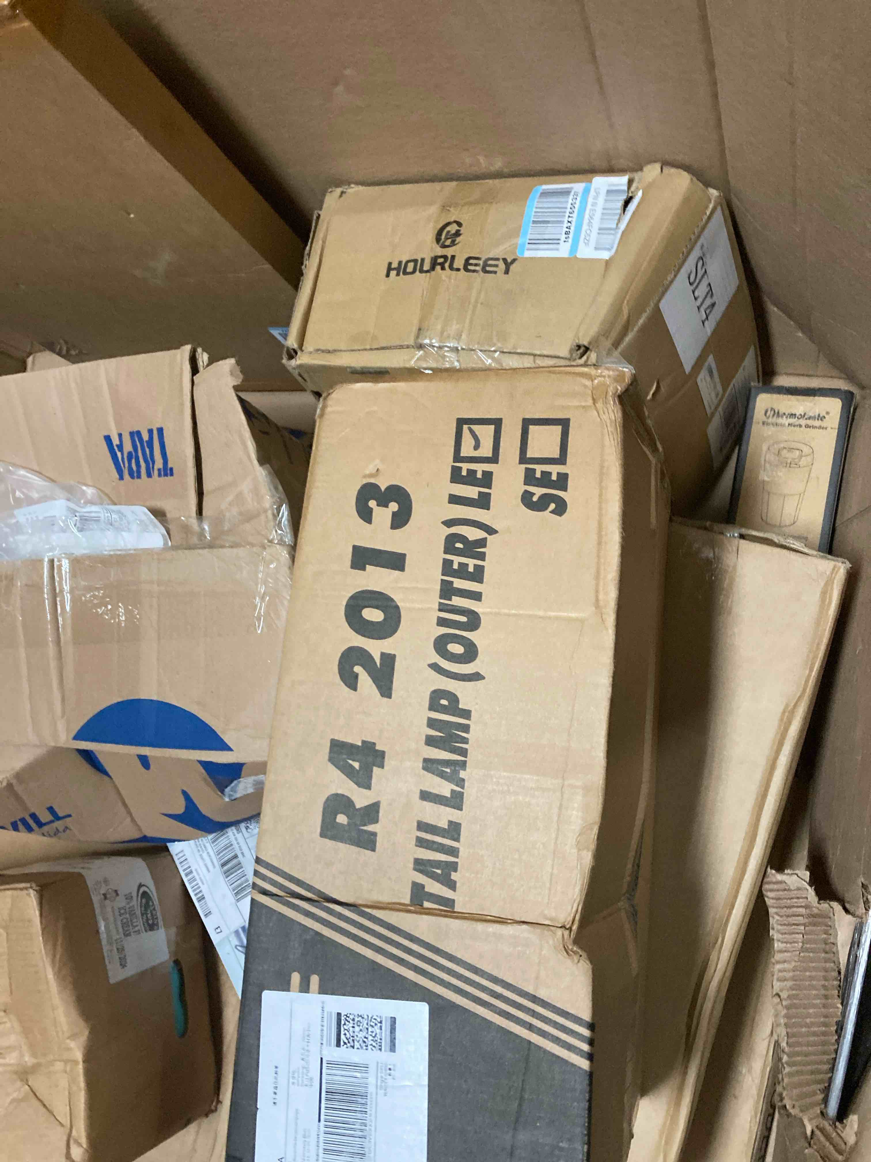 https://s3.amazonaws.com/lotting-images-prod/phillipi/PPE2325622_1754498518088.jpeg