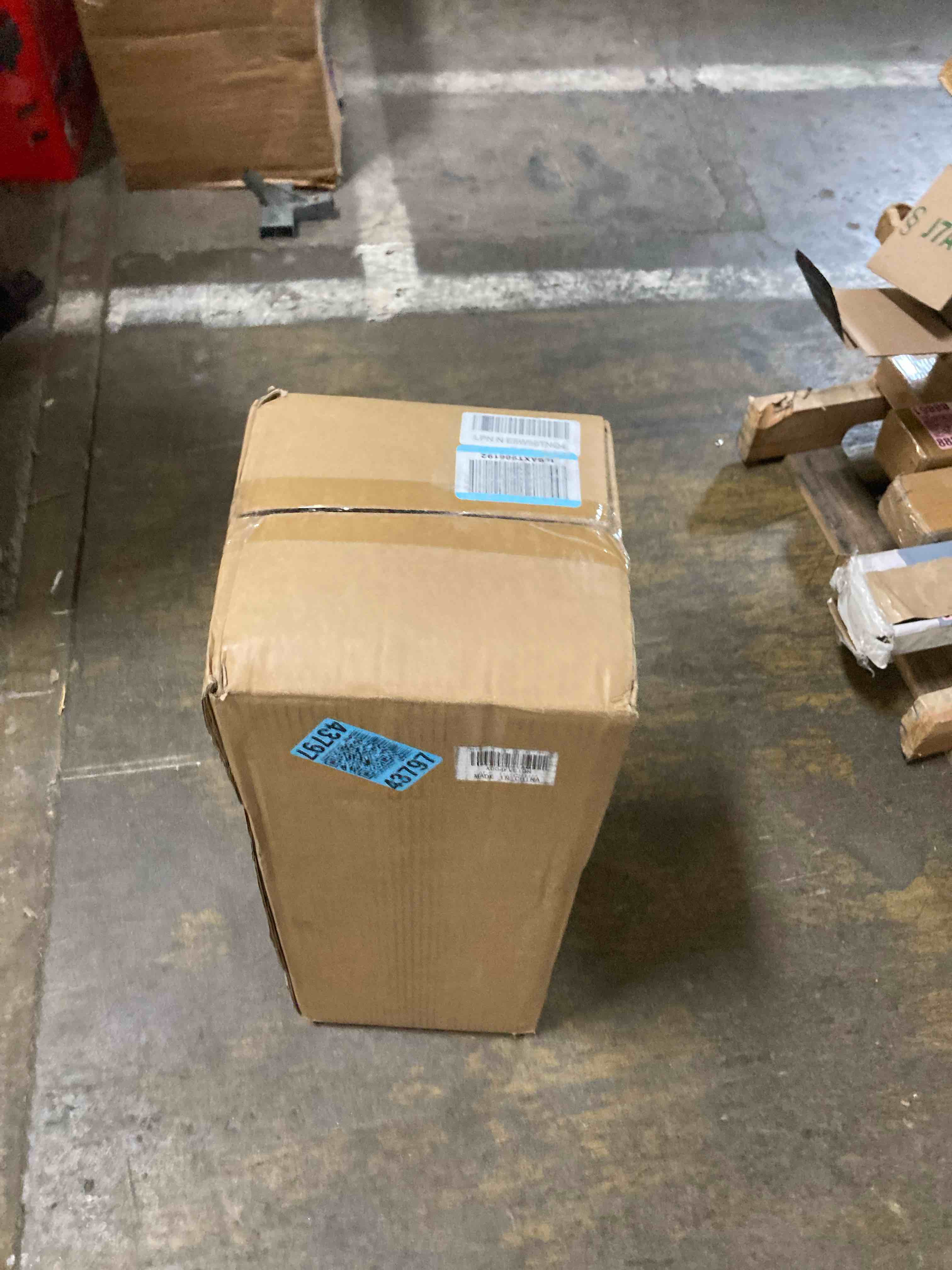 https://s3.amazonaws.com/lotting-images-prod/phillipi/PPE2325629_1754498816291.jpeg