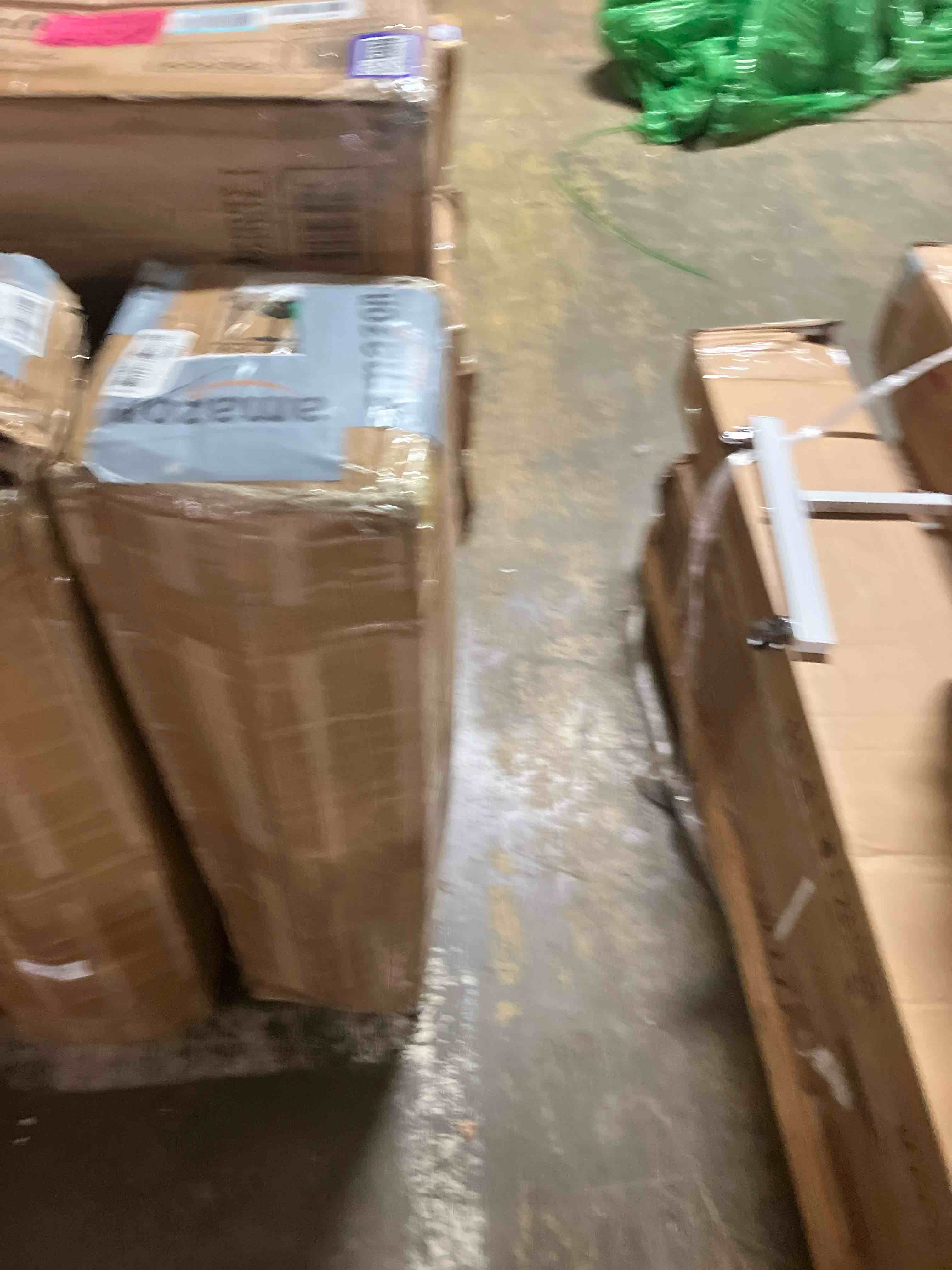 https://s3.amazonaws.com/lotting-images-prod/phillipi/PPE2325724_1754511552440.jpeg