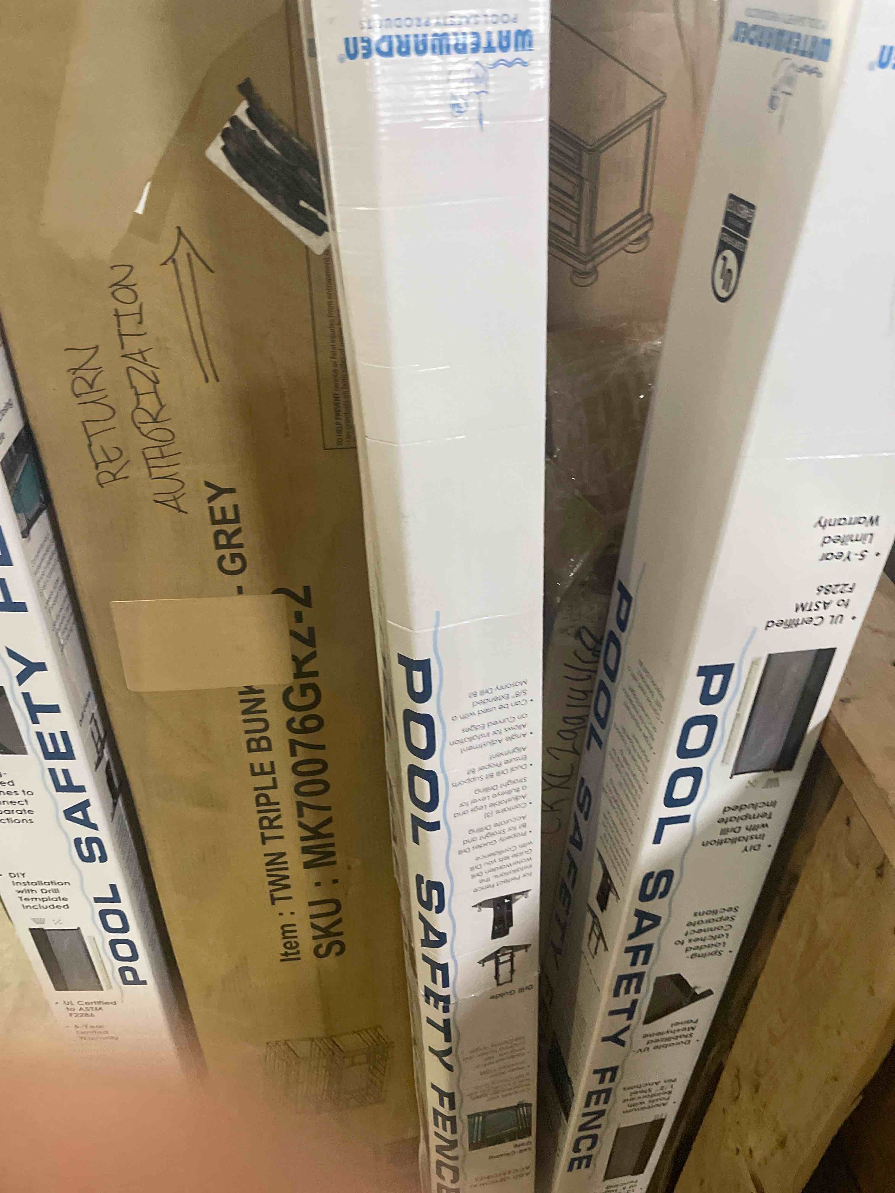 https://s3.amazonaws.com/lotting-images-prod/phillipi/PPE2325755_1754513106431.jpeg