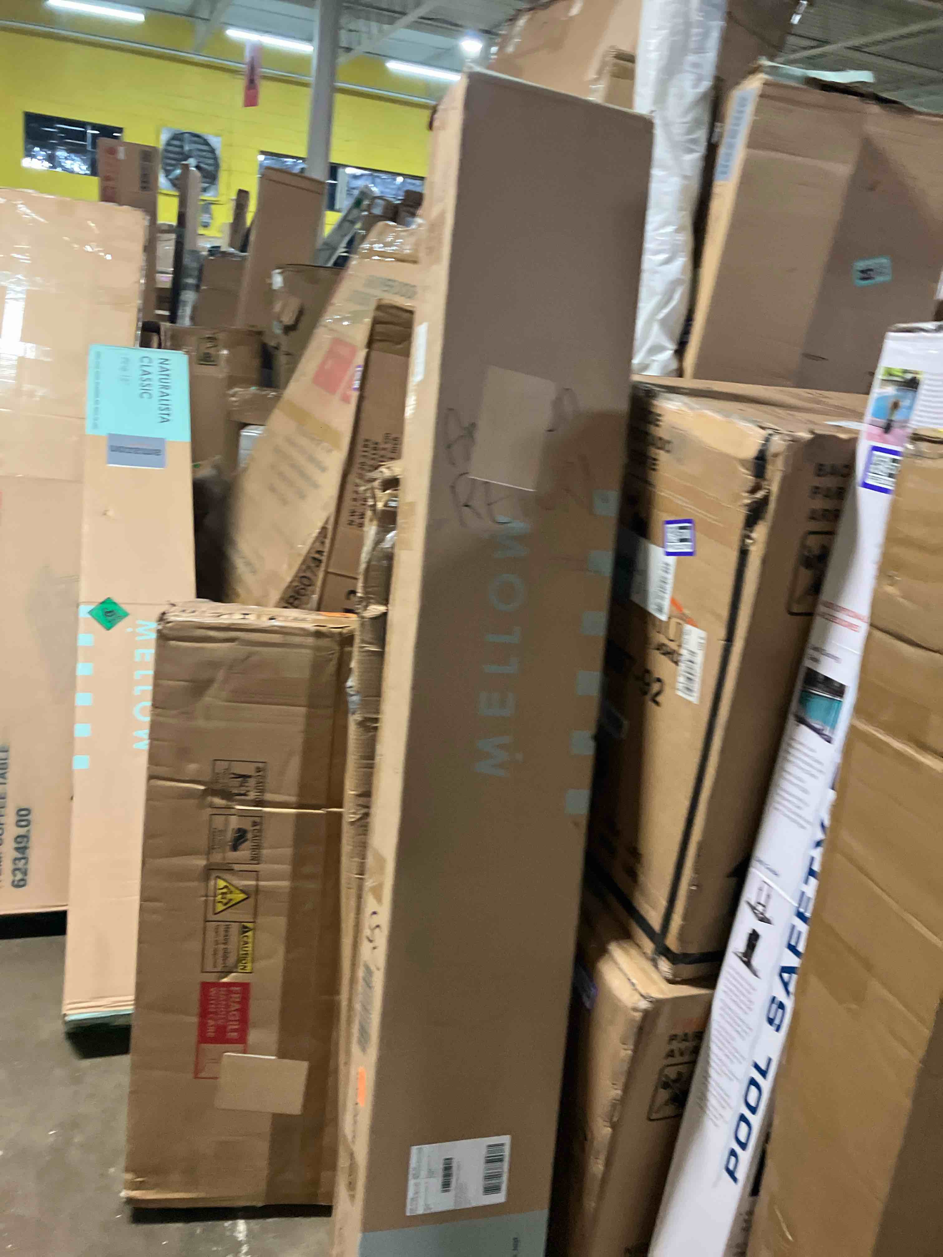 https://s3.amazonaws.com/lotting-images-prod/phillipi/PPE2325773_1754514884488.jpeg