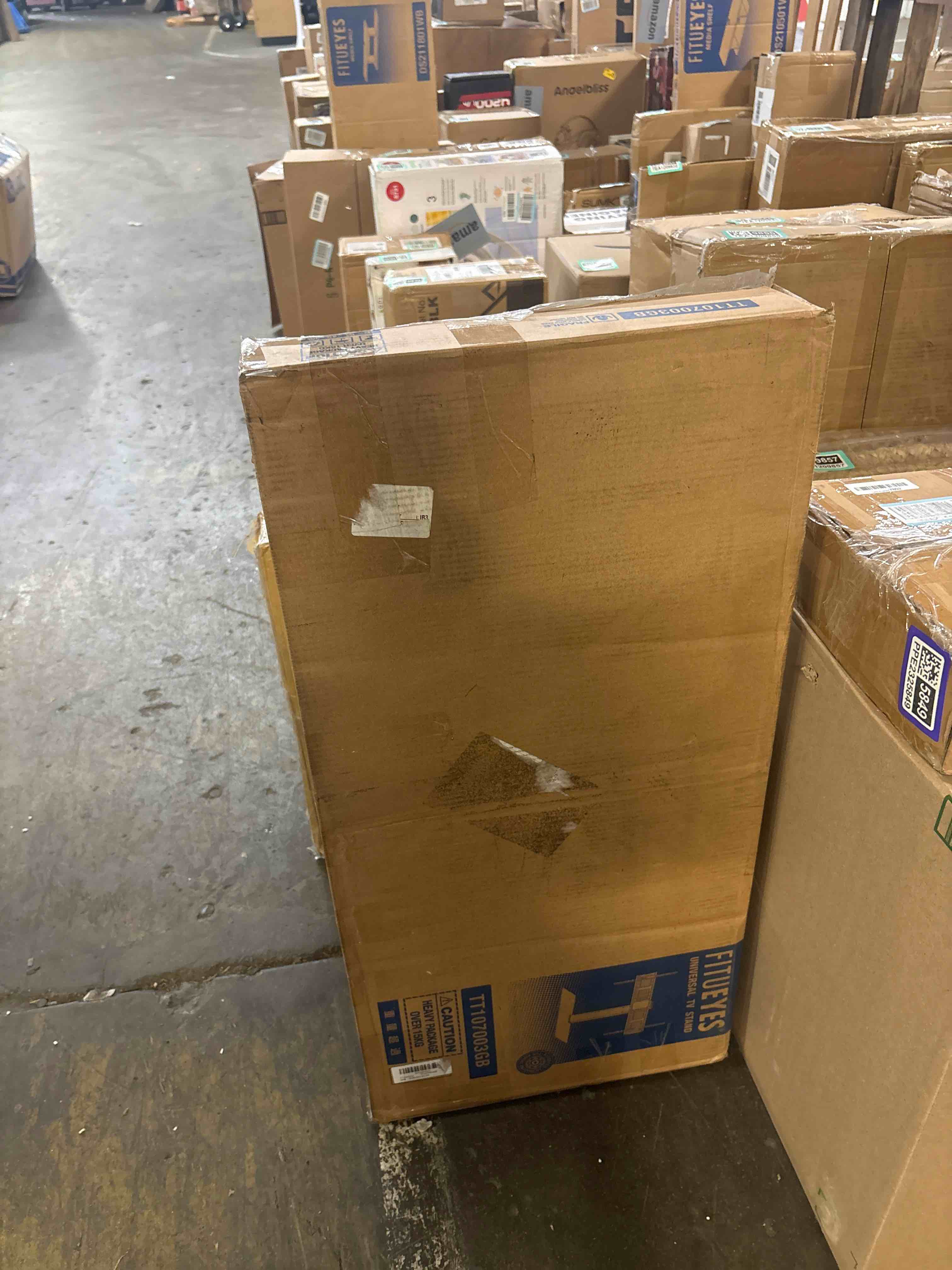https://s3.amazonaws.com/lotting-images-prod/phillipi/PPE2325850_1756473873272.jpeg