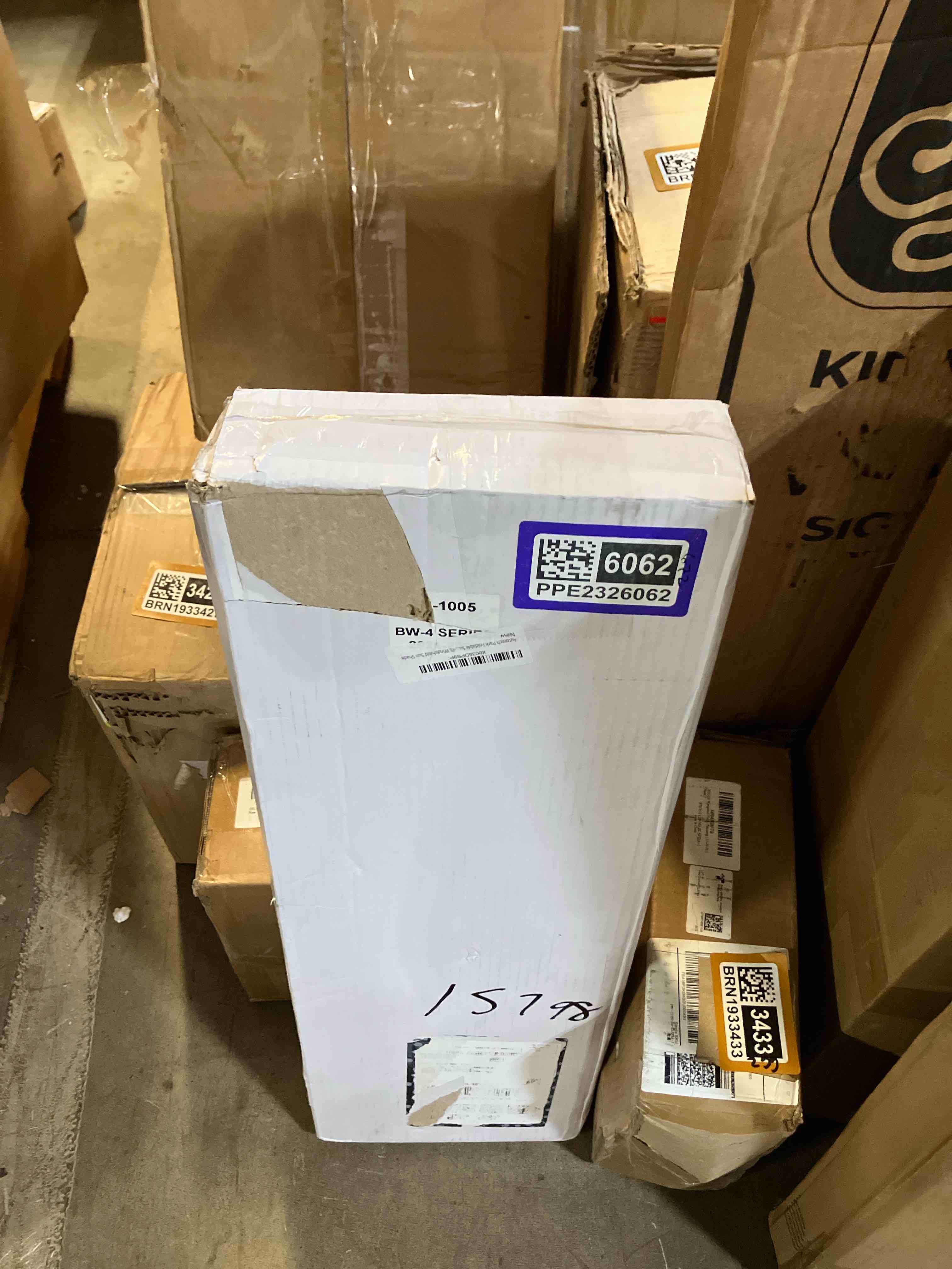 https://s3.amazonaws.com/lotting-images-prod/phillipi/PPE2326062_1746110745783.jpeg