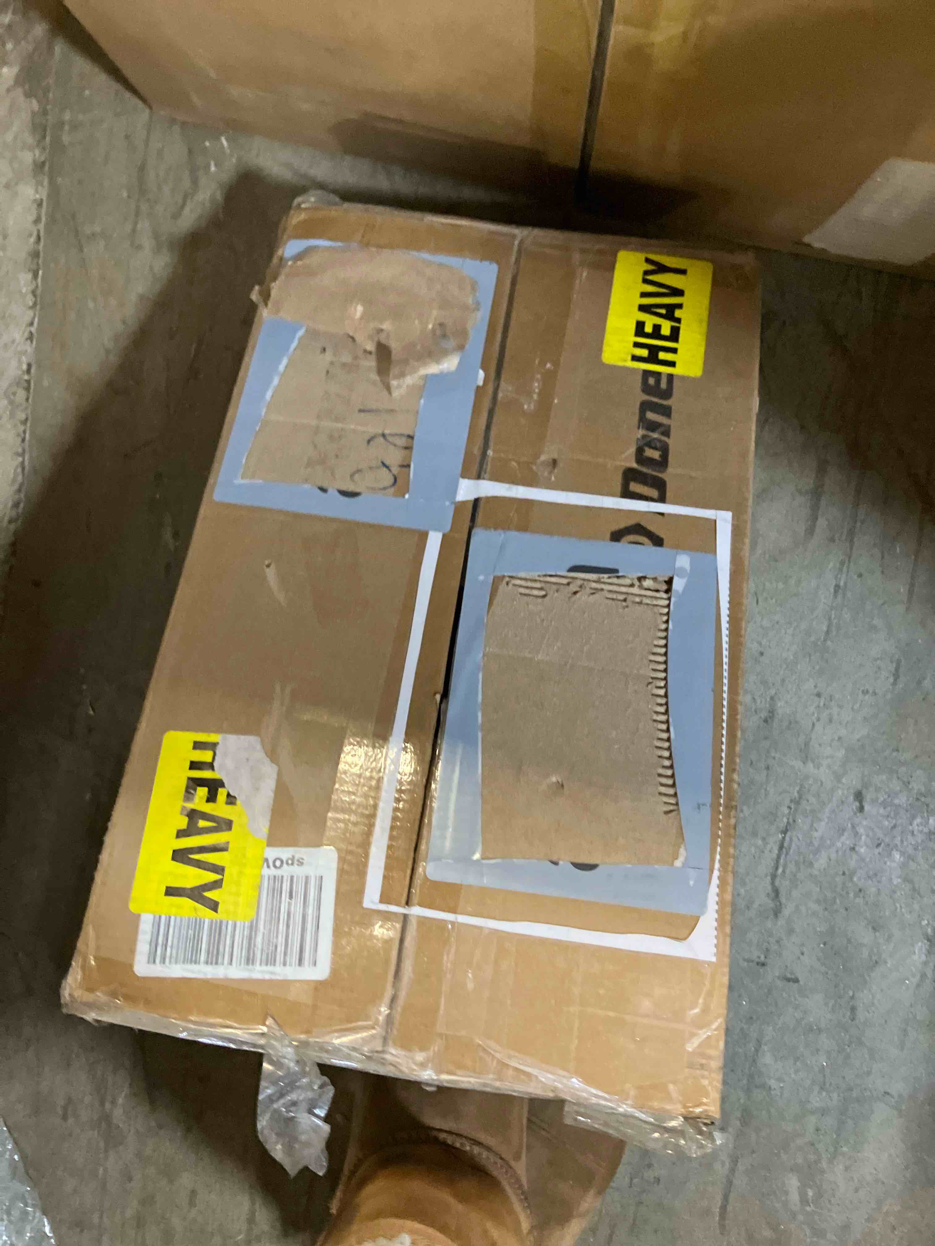 https://s3.amazonaws.com/lotting-images-prod/phillipi/PPE2326068_1746111776377.jpeg