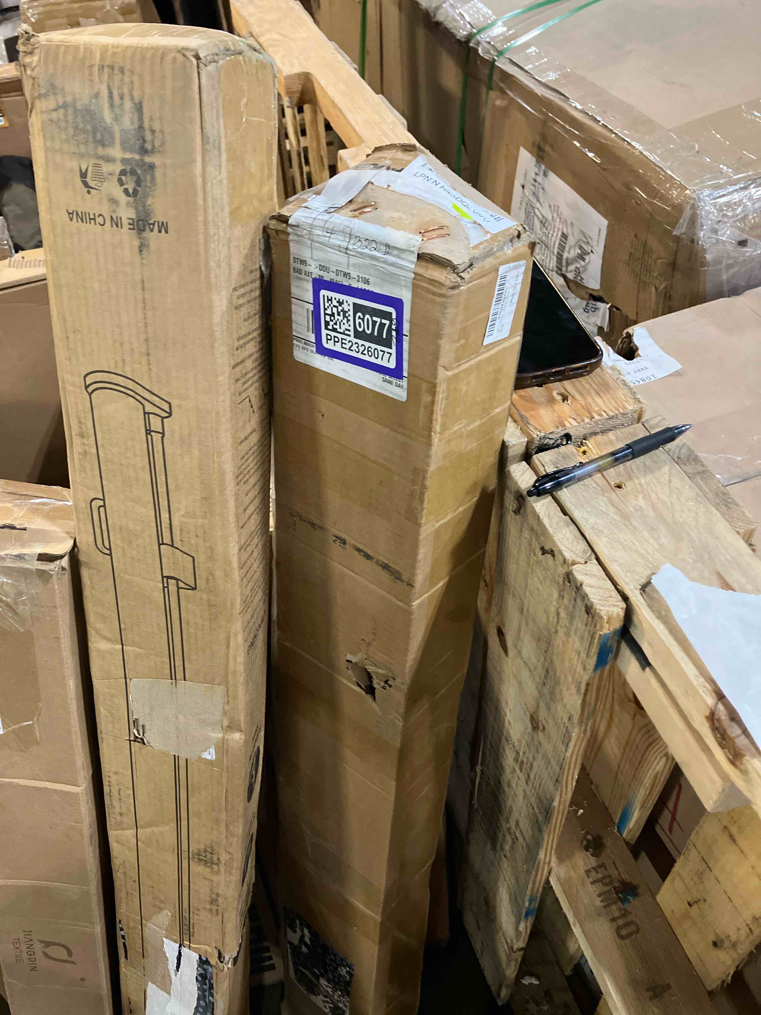 https://s3.amazonaws.com/lotting-images-prod/phillipi/PPE2326077_1746114001508.jpeg