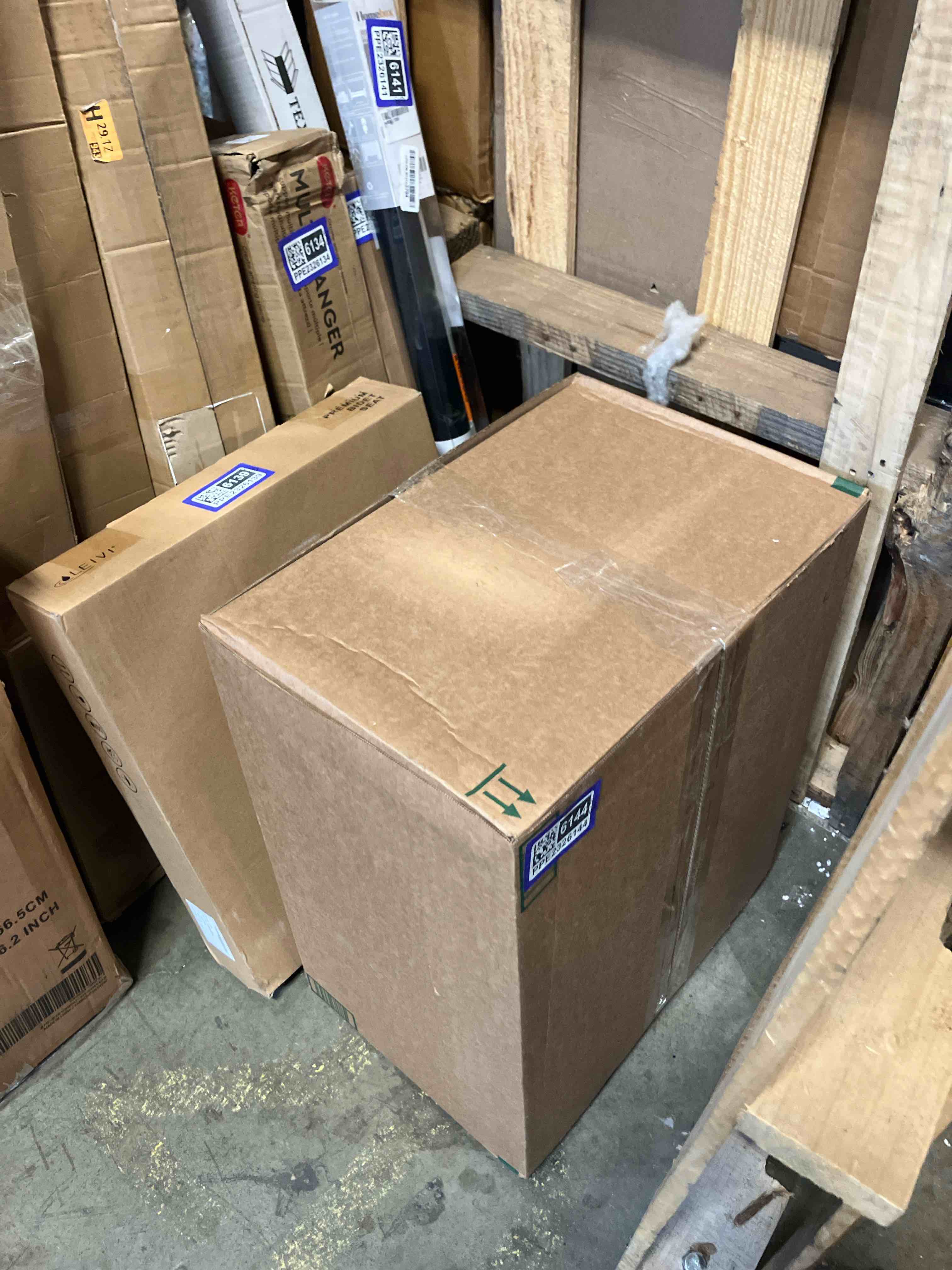 https://s3.amazonaws.com/lotting-images-prod/phillipi/PPE2326144_1746201577005.jpeg