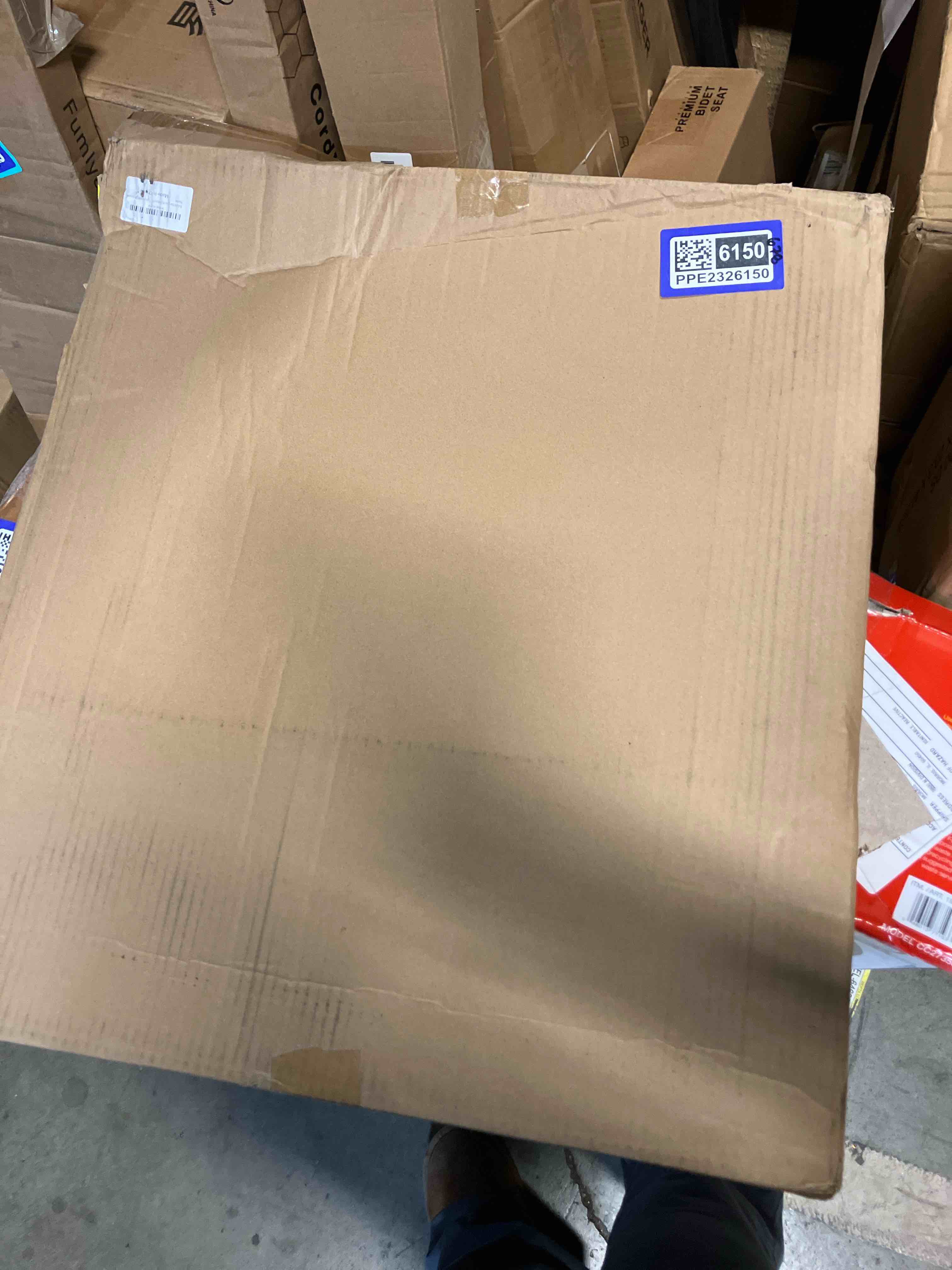 https://s3.amazonaws.com/lotting-images-prod/phillipi/PPE2326150_1746203028814.jpeg