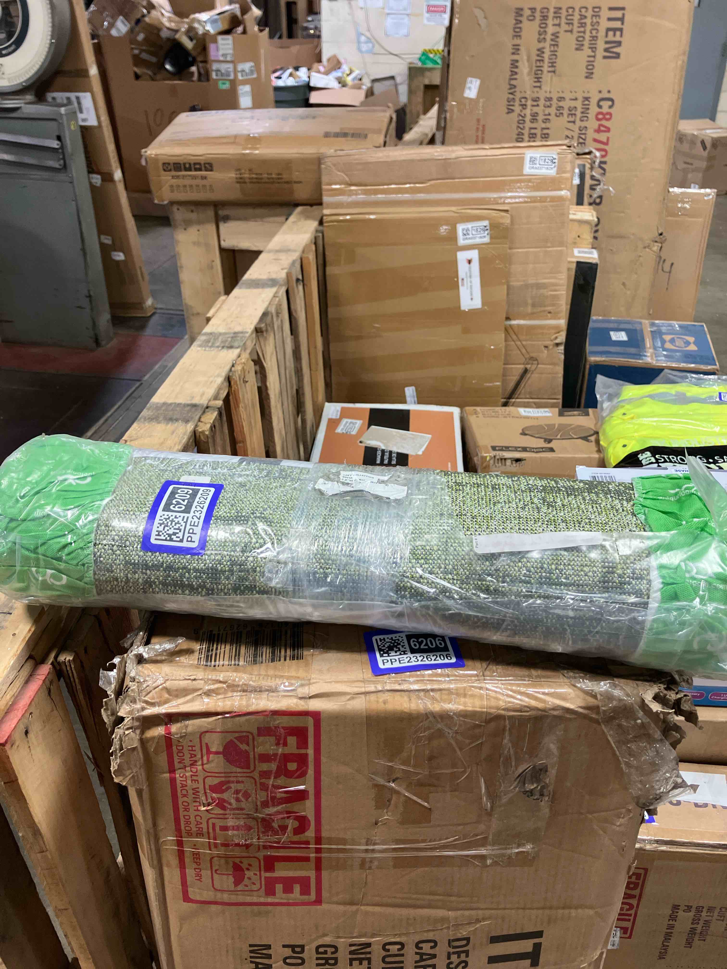 https://s3.amazonaws.com/lotting-images-prod/phillipi/PPE2326209_1746716620322.jpeg