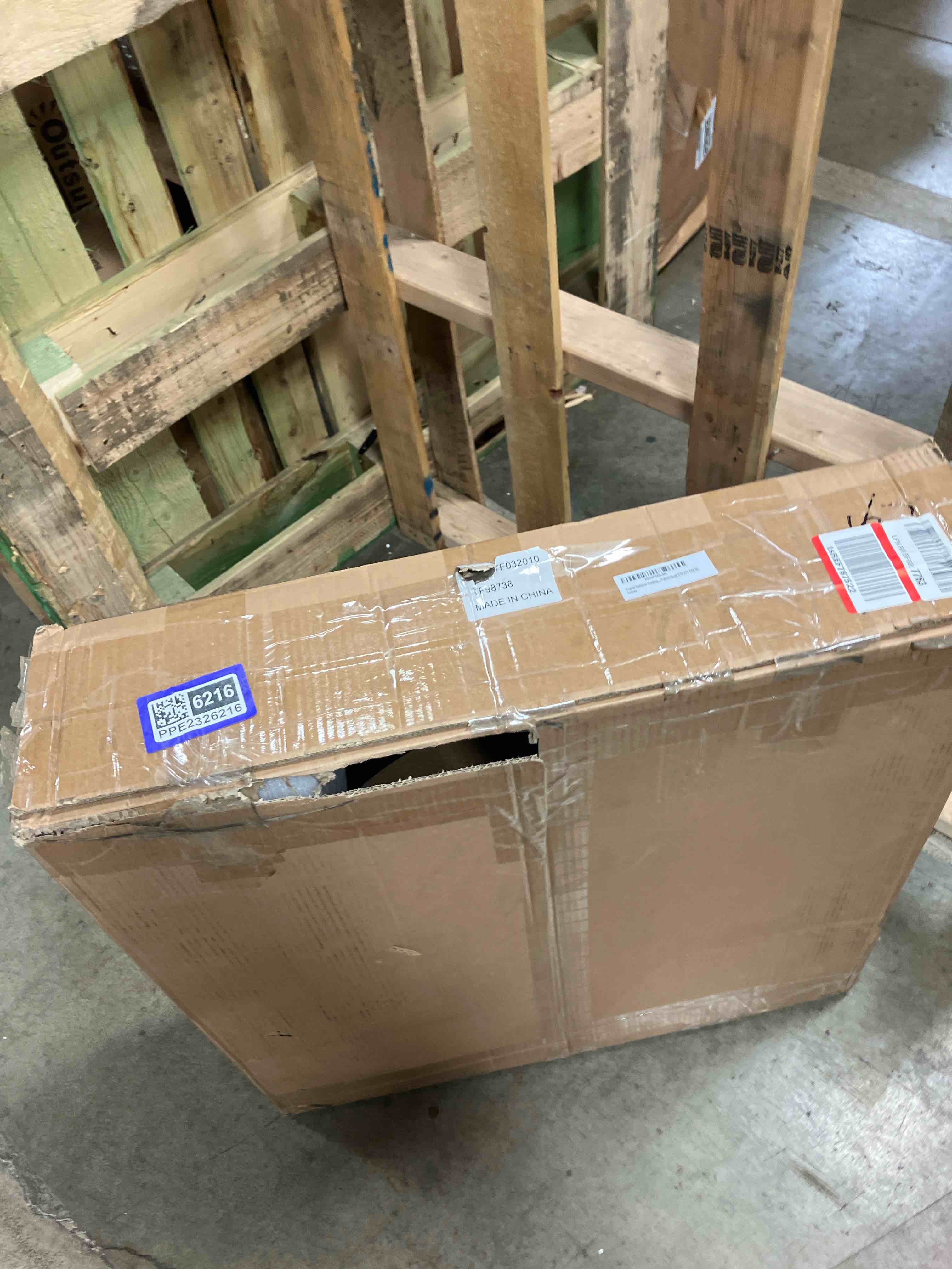https://s3.amazonaws.com/lotting-images-prod/phillipi/PPE2326216_1746717779537.jpeg