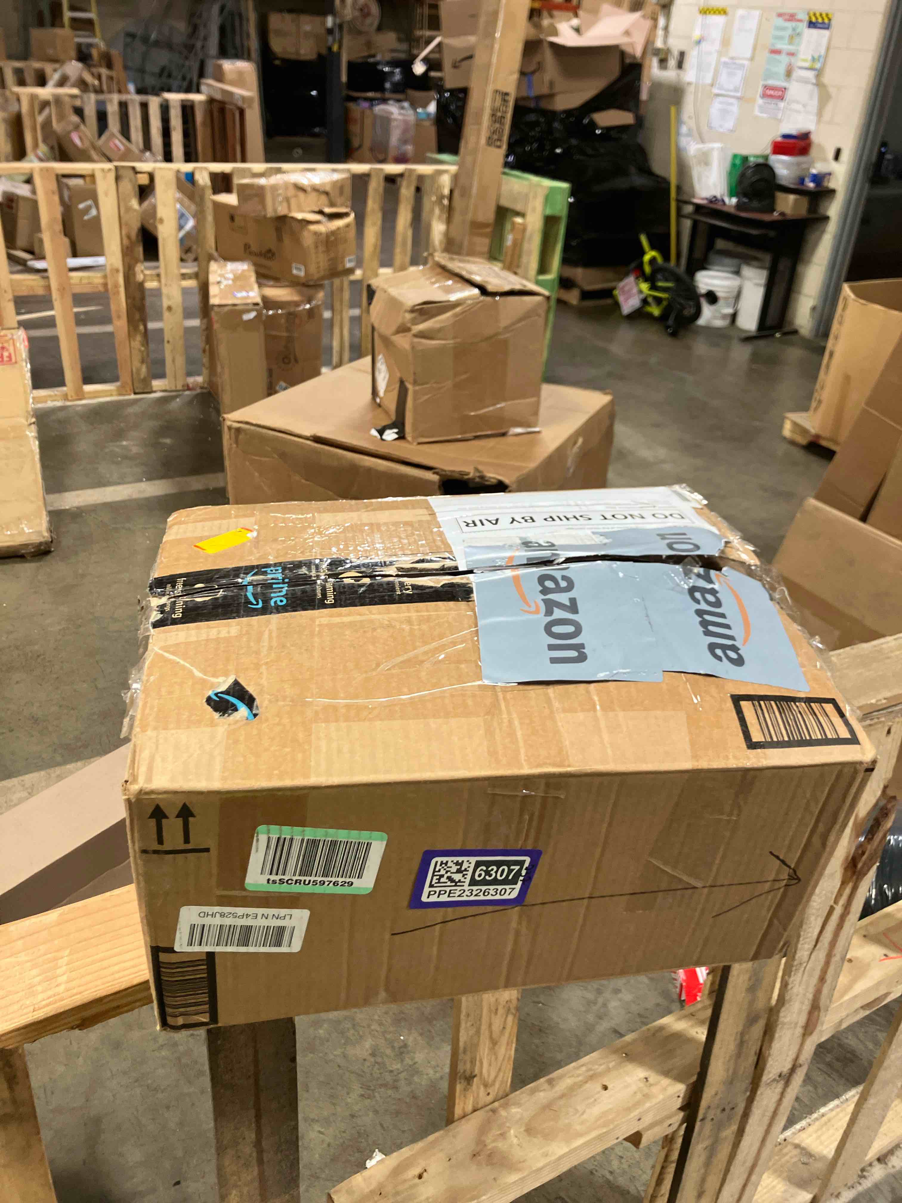 https://s3.amazonaws.com/lotting-images-prod/phillipi/PPE2326307_1747664542151.jpeg