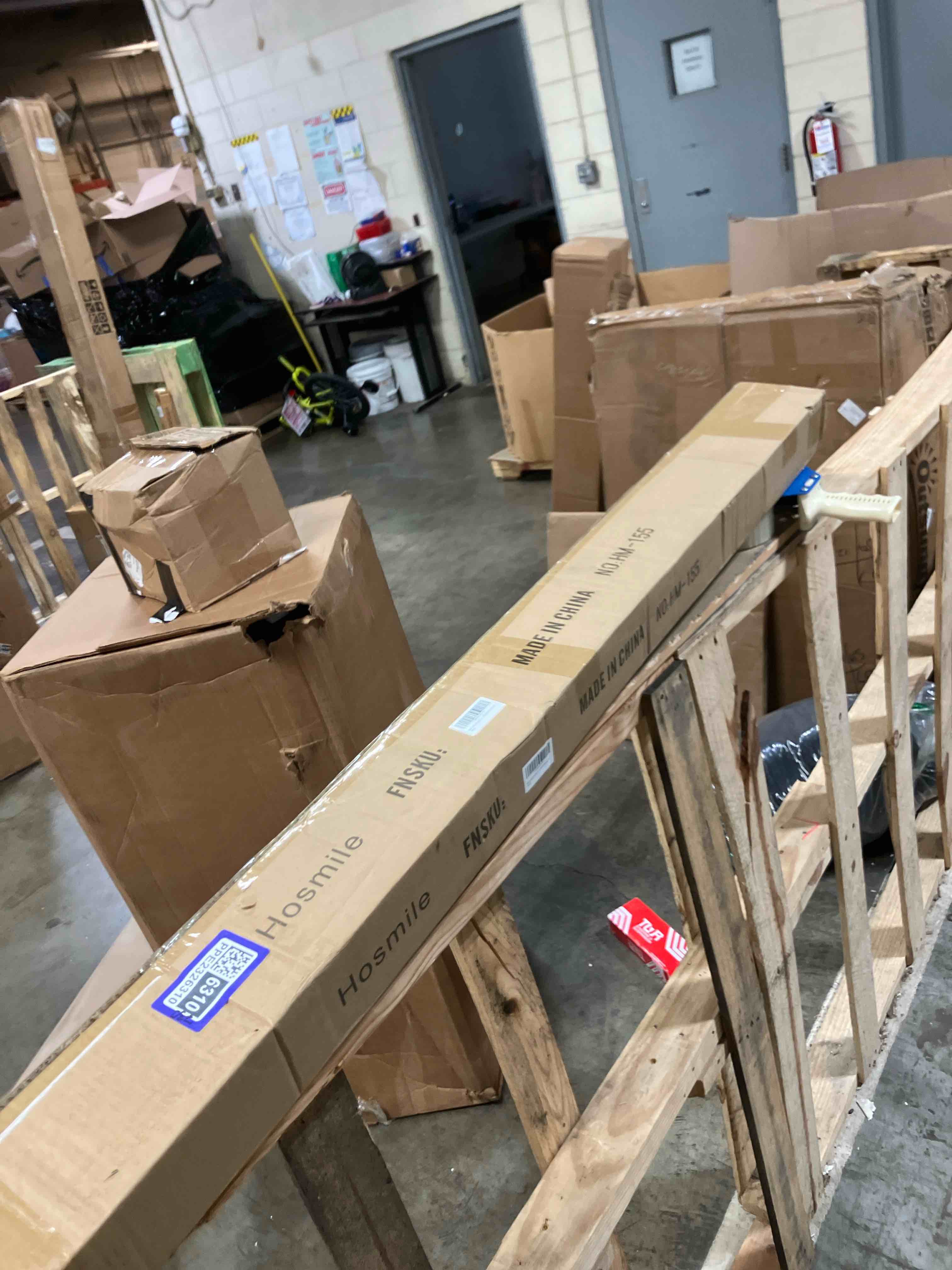 https://s3.amazonaws.com/lotting-images-prod/phillipi/PPE2326310_1747664892159.jpeg