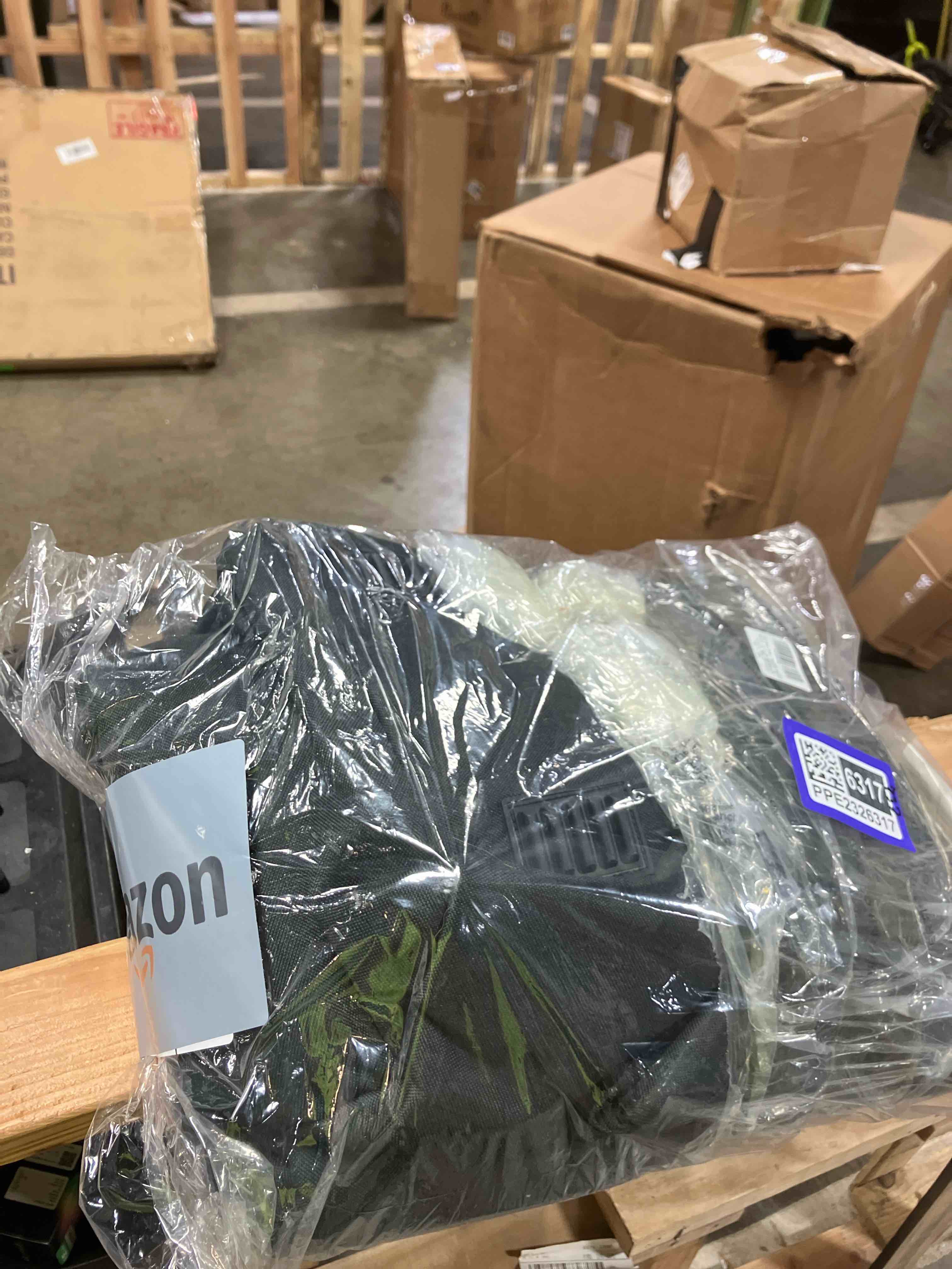 https://s3.amazonaws.com/lotting-images-prod/phillipi/PPE2326317_1747666700435.jpeg