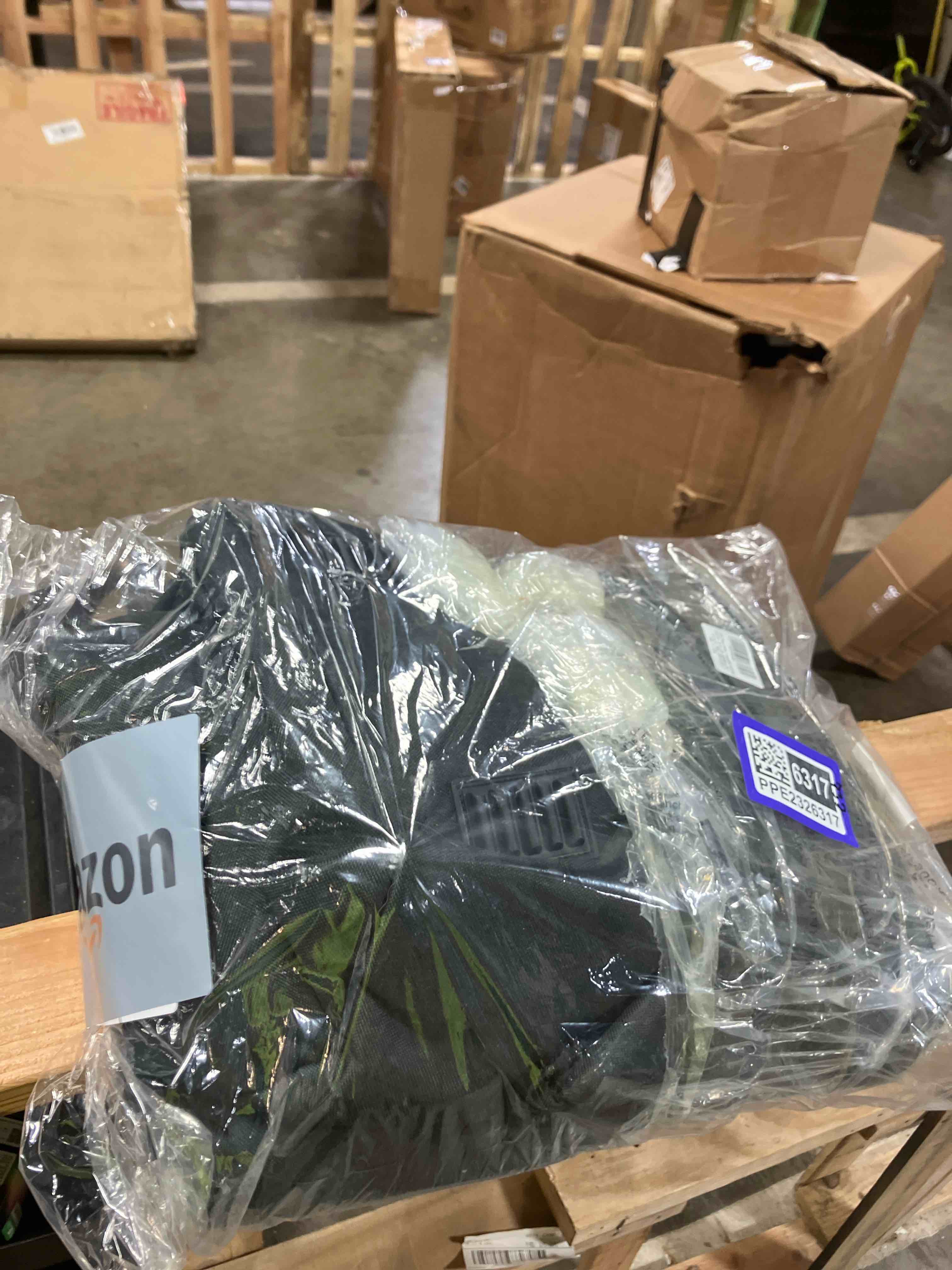 https://s3.amazonaws.com/lotting-images-prod/phillipi/PPE2326317_1747666702491.jpeg