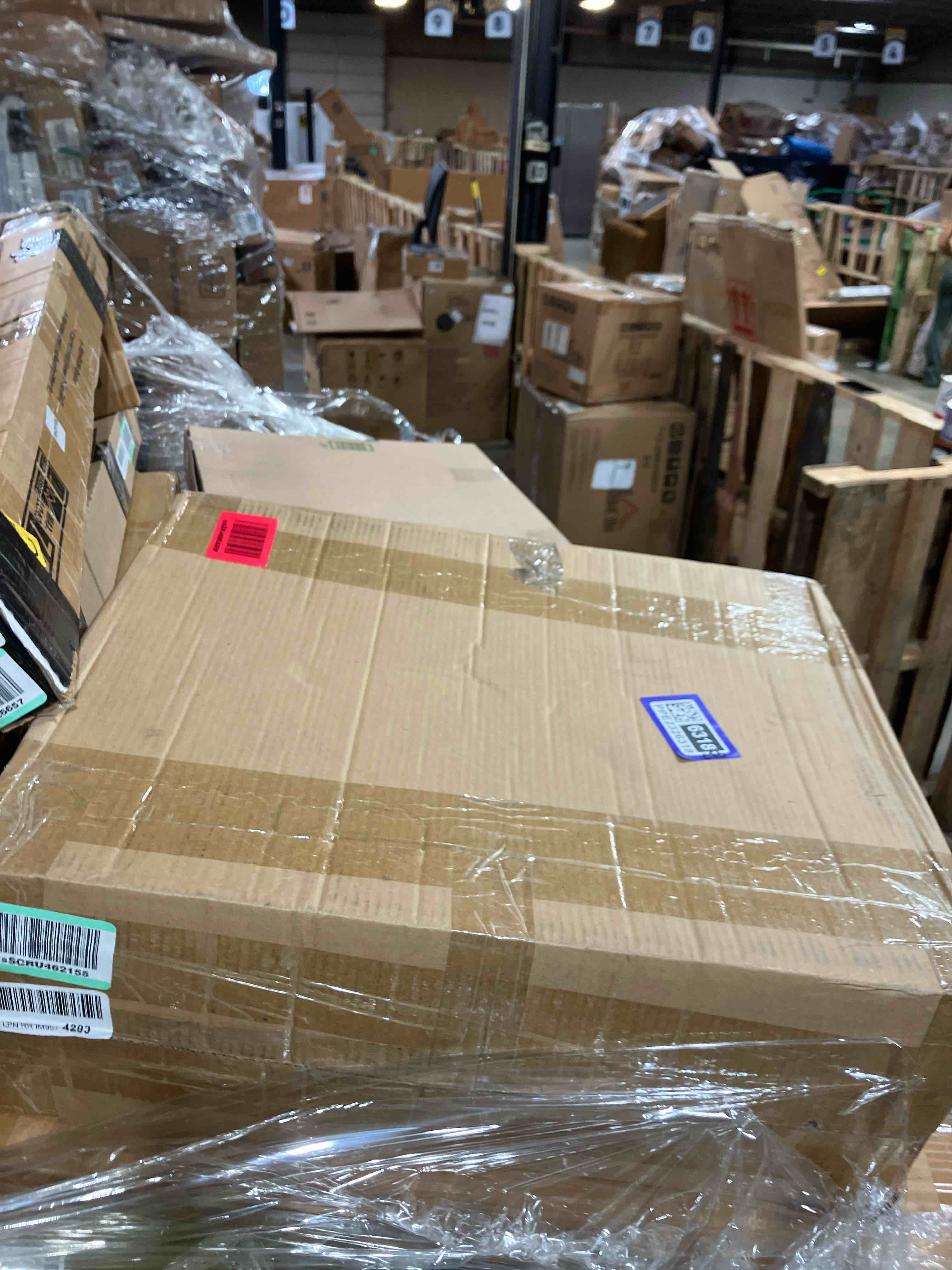 https://s3.amazonaws.com/lotting-images-prod/phillipi/PPE2326318_1747669794633.jpeg