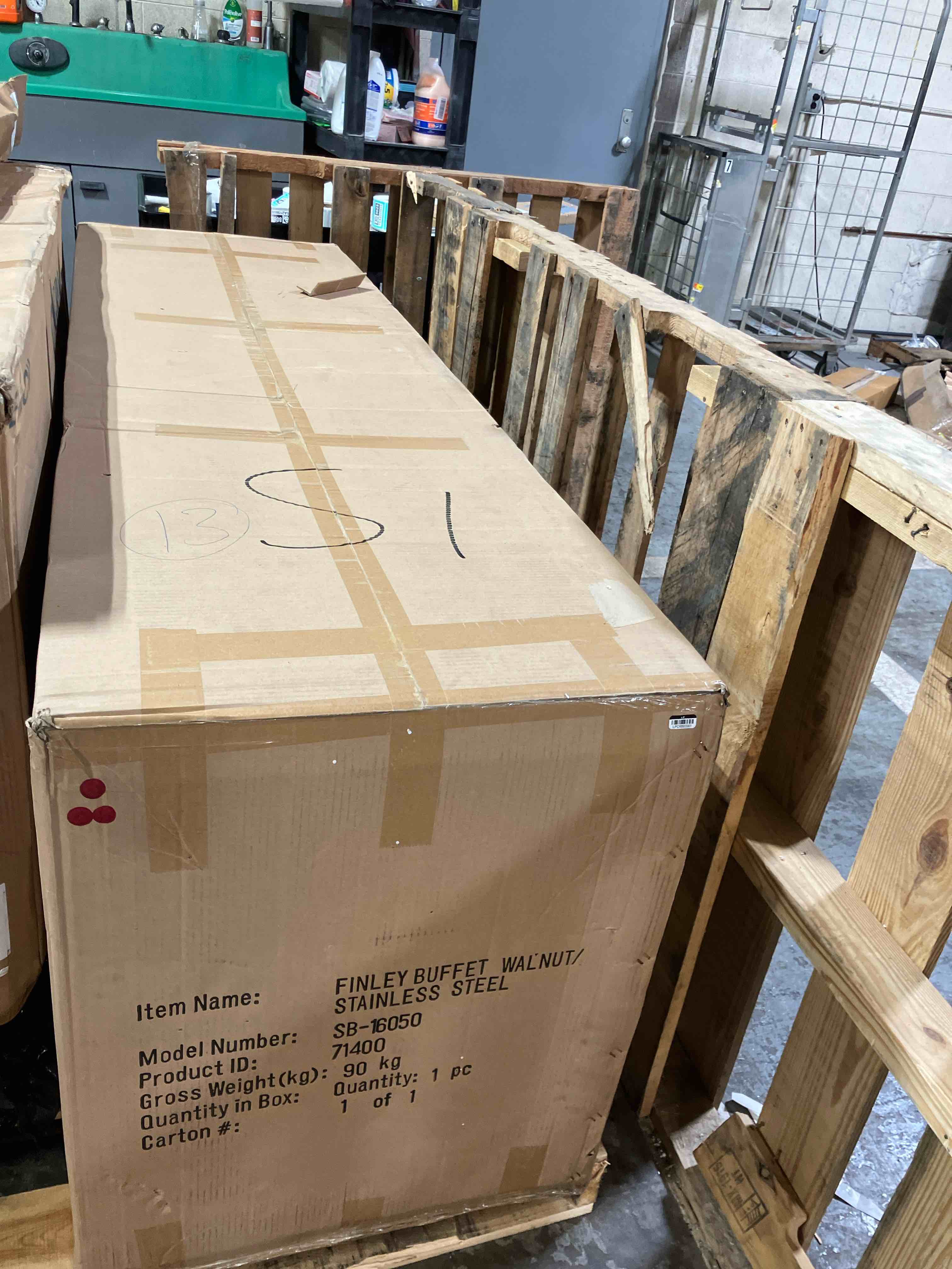 https://s3.amazonaws.com/lotting-images-prod/phillipi/PPE2326353_1747752504675.jpeg