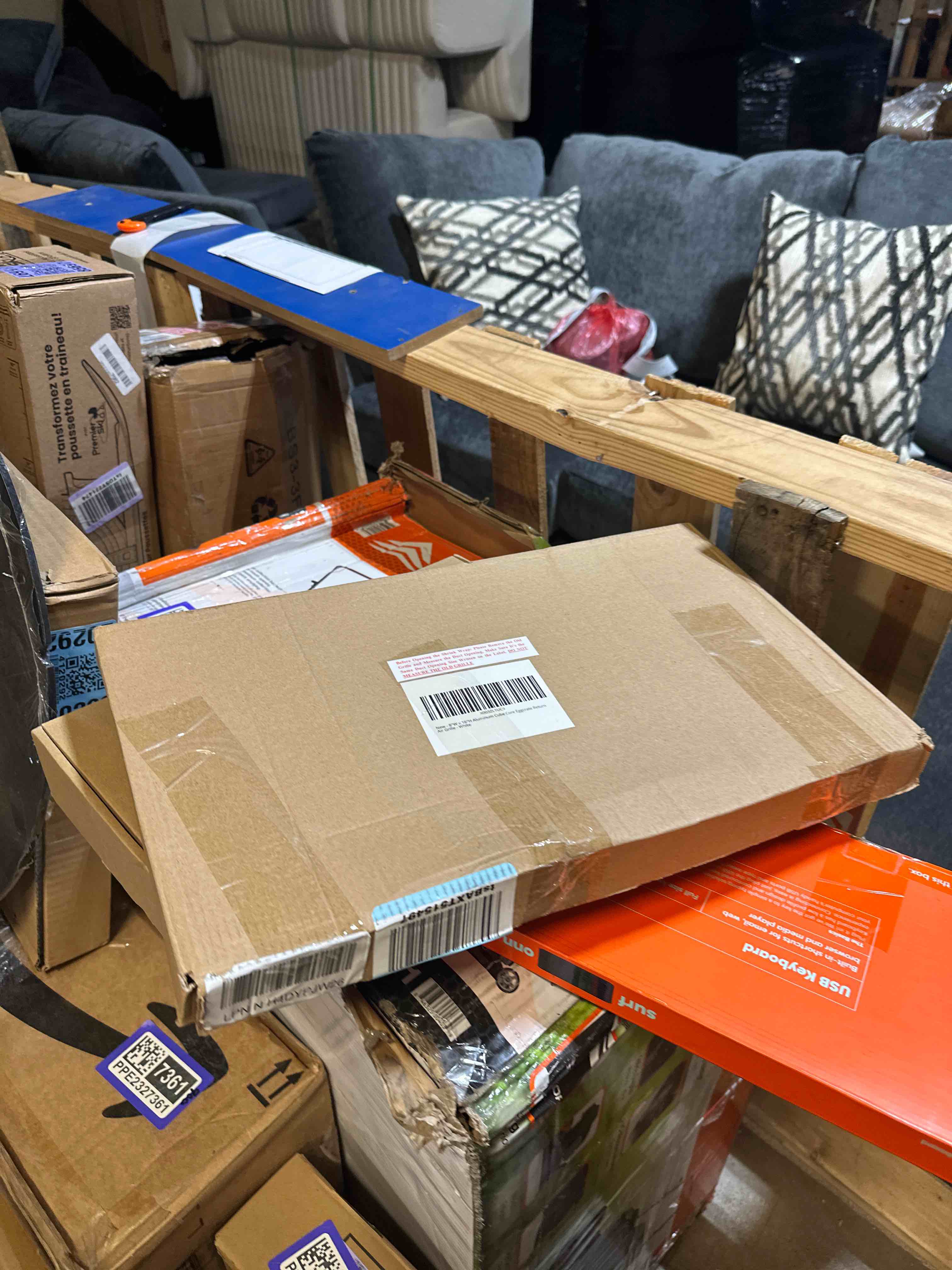 https://s3.amazonaws.com/lotting-images-prod/phillipi/PPE2327381_1749738293202.jpeg
